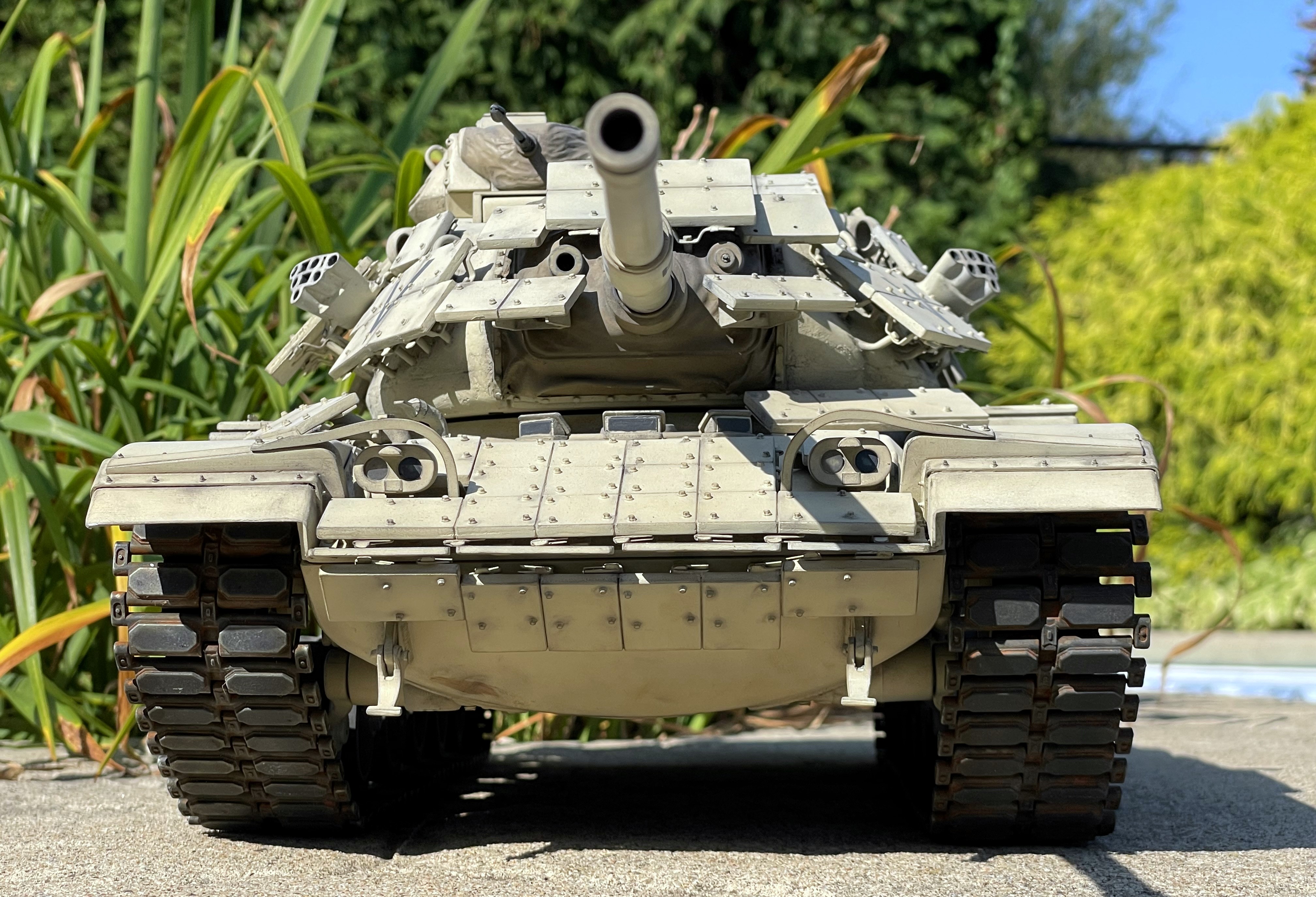 1/16 RC USMC M60A1 US tank with ERA - Build