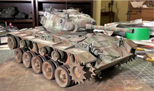 RC 1/16 M-24 Chaffee light tank- Dien Bien Phu 1954 - Build