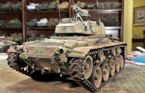 RC 1/16 M-24 Chaffee light tank- Dien Bien Phu 1954 - Build