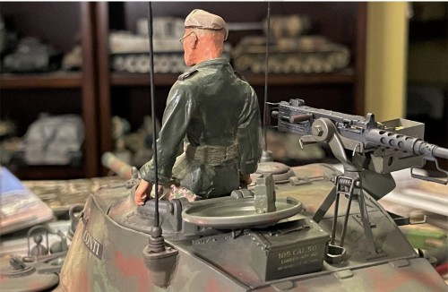 RC 1/16 M-24 Chaffee light tank- Dien Bien Phu 1954 - Build