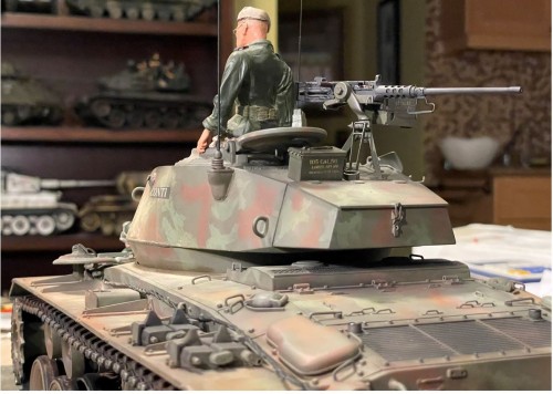 RC 1/16 M-24 Chaffee light tank- Dien Bien Phu 1954 - Build