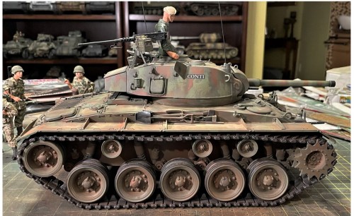 RC 1/16 M-24 Chaffee light tank- Dien Bien Phu 1954 - Build