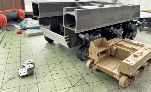 1/16 RC US 155mm Gun Motor Carriage M12 - Build