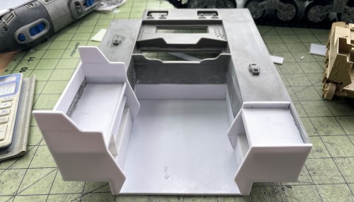 1/16 RC US 155mm Gun Motor Carriage M12 - Build