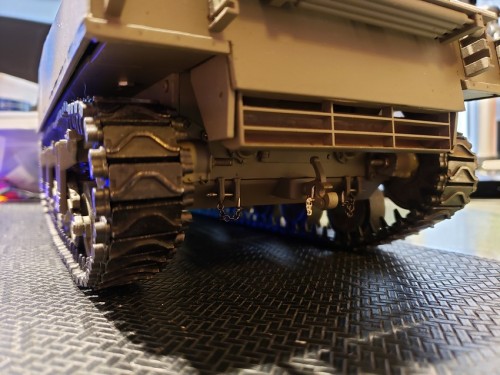 Those adjuster bolts will need a trim..jpg