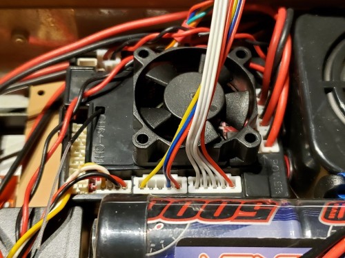 the Right way to plug them in.....jpg