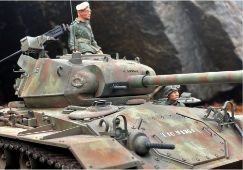 RC 1/16 M-24 Chaffee US light tank