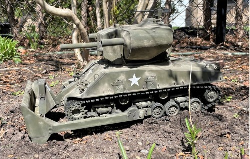 M4A3E8 Sherman T-31 Demolition tank - 1/16 RC