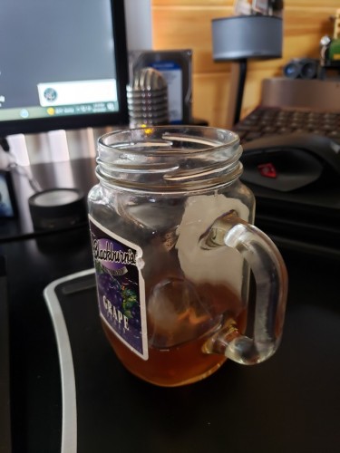 Iced tea and modeling seem to go together especially in the Summer.jpg