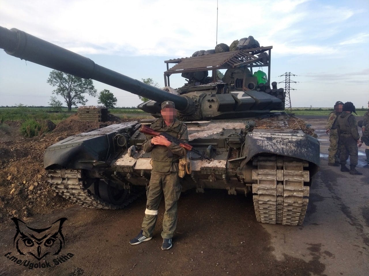 8CQ_PnxSApU.jpg