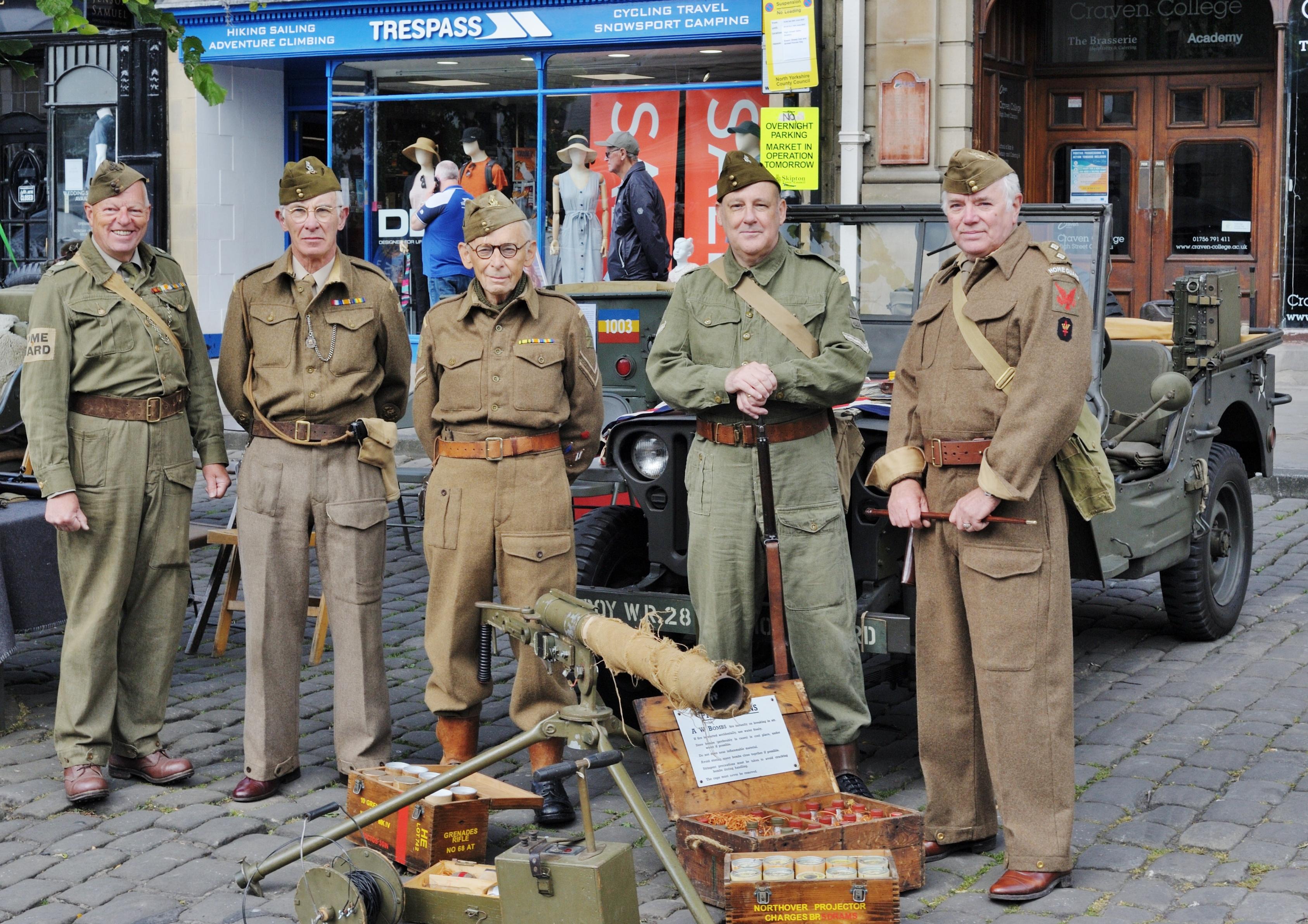 With members of WR28 Haworth HG, 1st AMS Officier is to the right