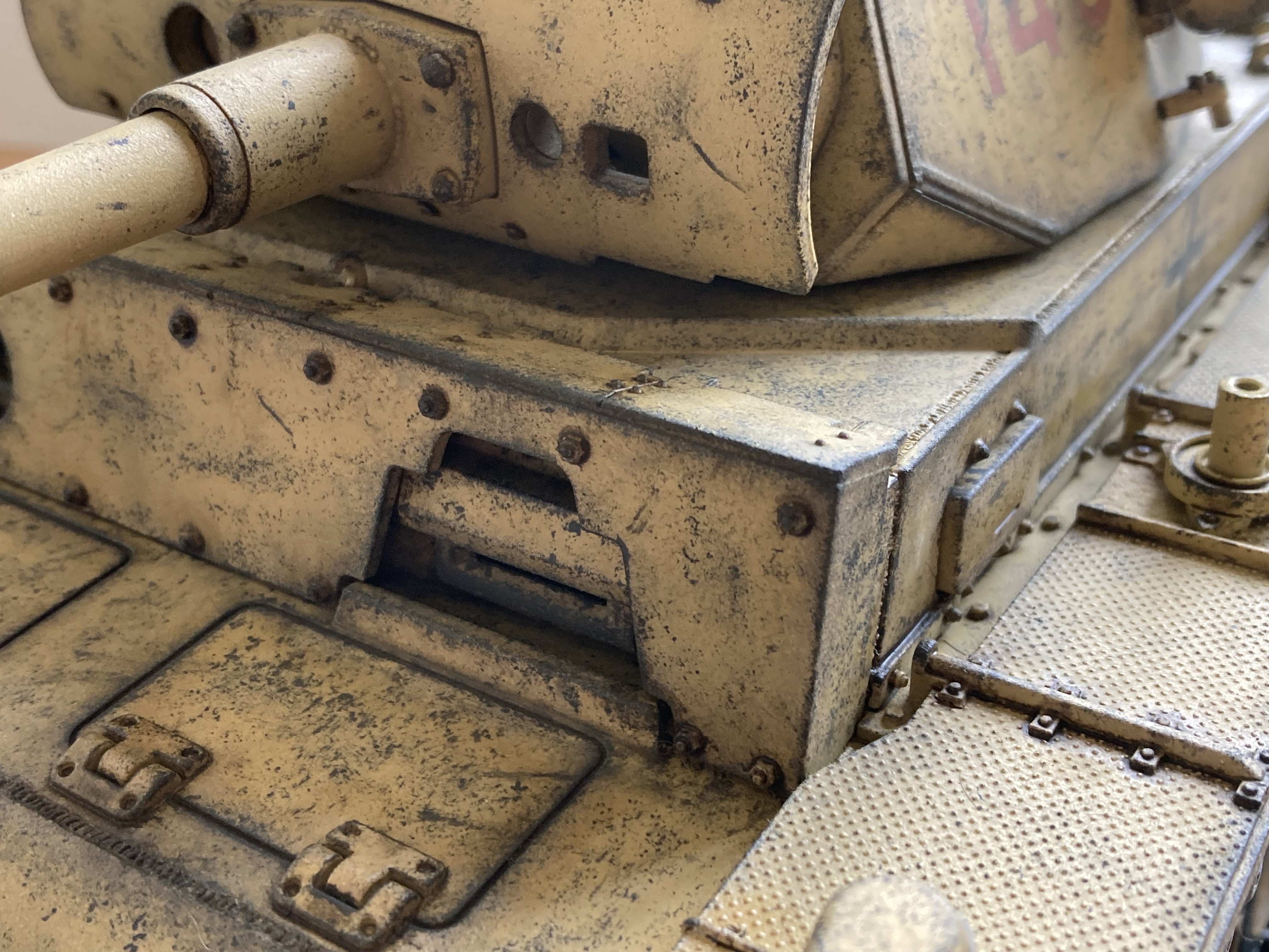 Front Upper Hull+Turret LHS