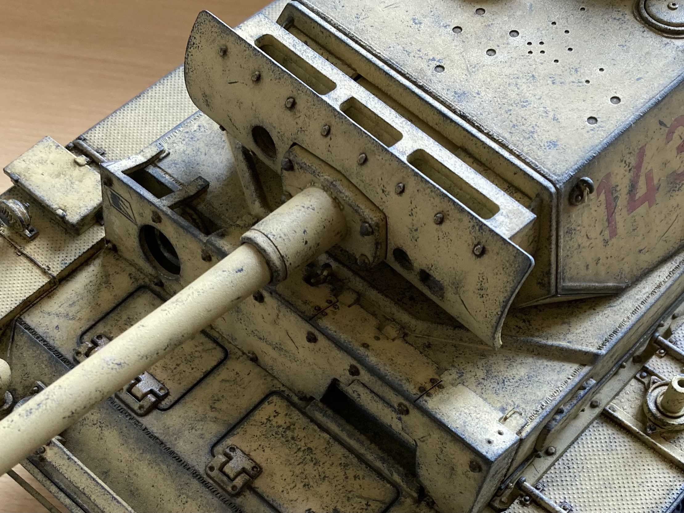 Front Top Hull+Turret