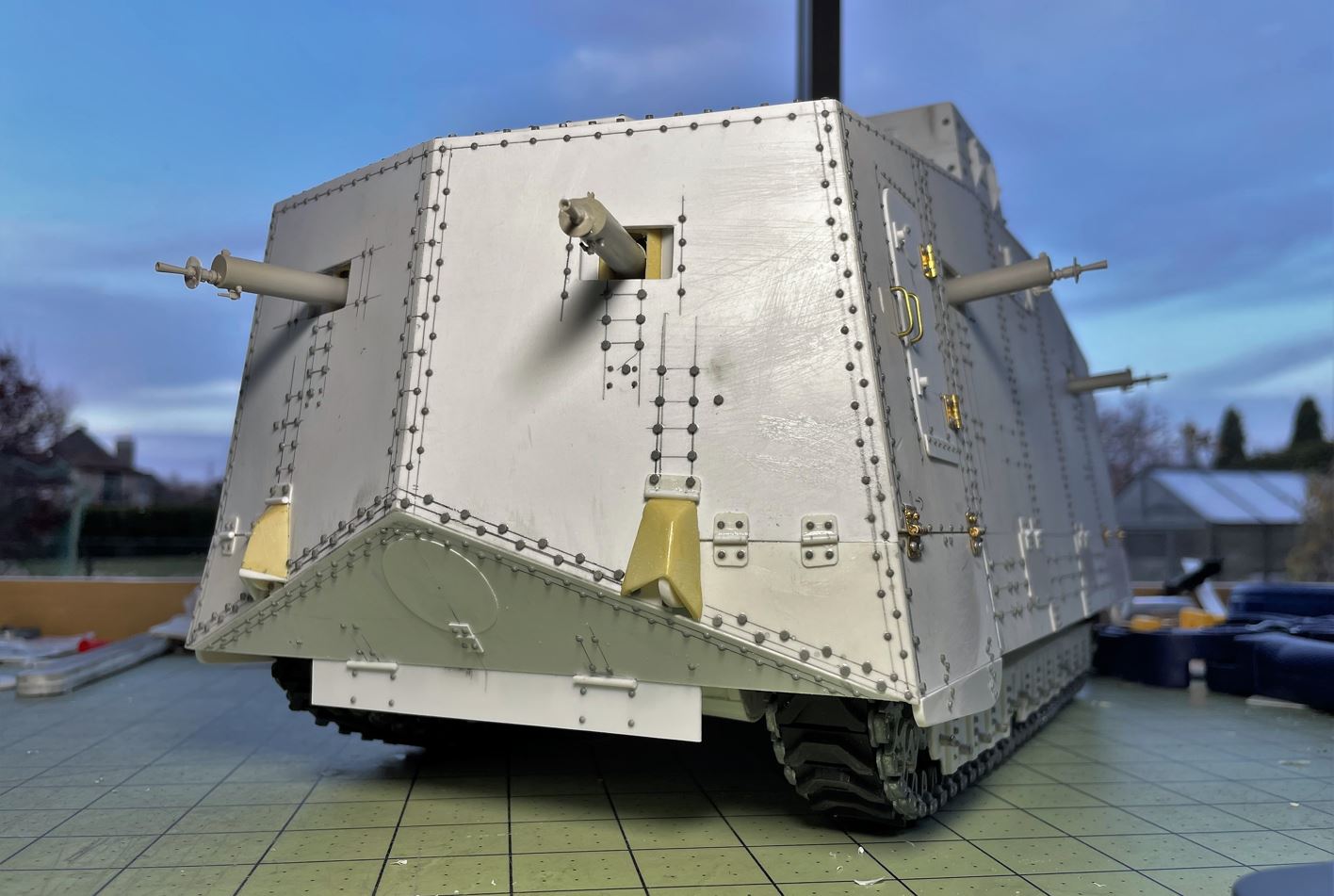 A7V German WW1 tank 1/16 RC - Build