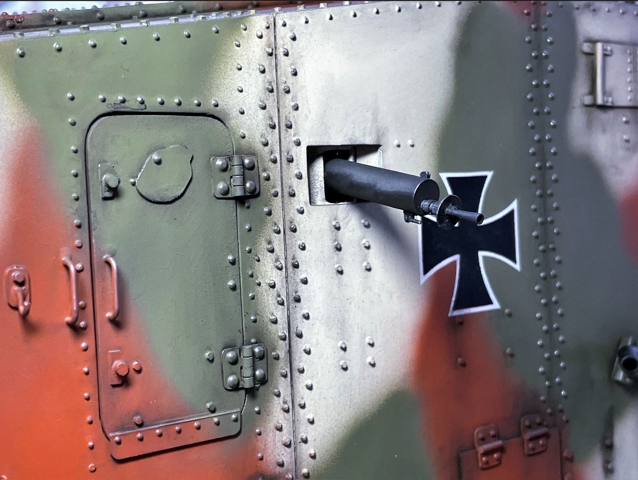 A7V German WW1 tank 1/16 RC - Build