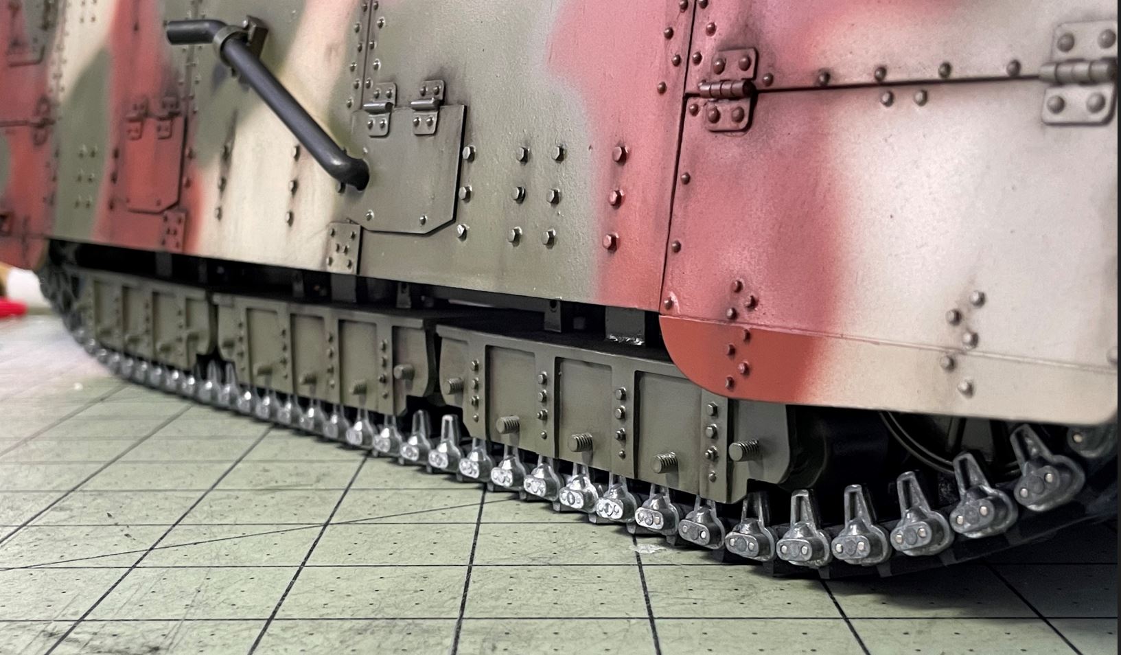 A7V German WW1 tank 1/16 RC - Build