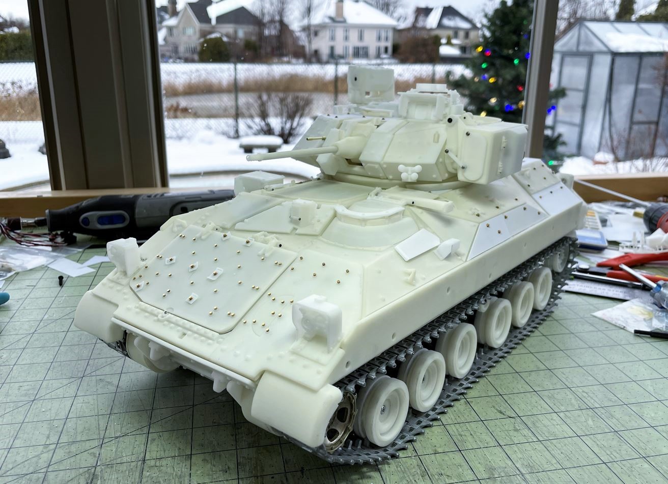 M3A3 Bradley US Cavalry Fighting Vehicle - RC 1/16 Build