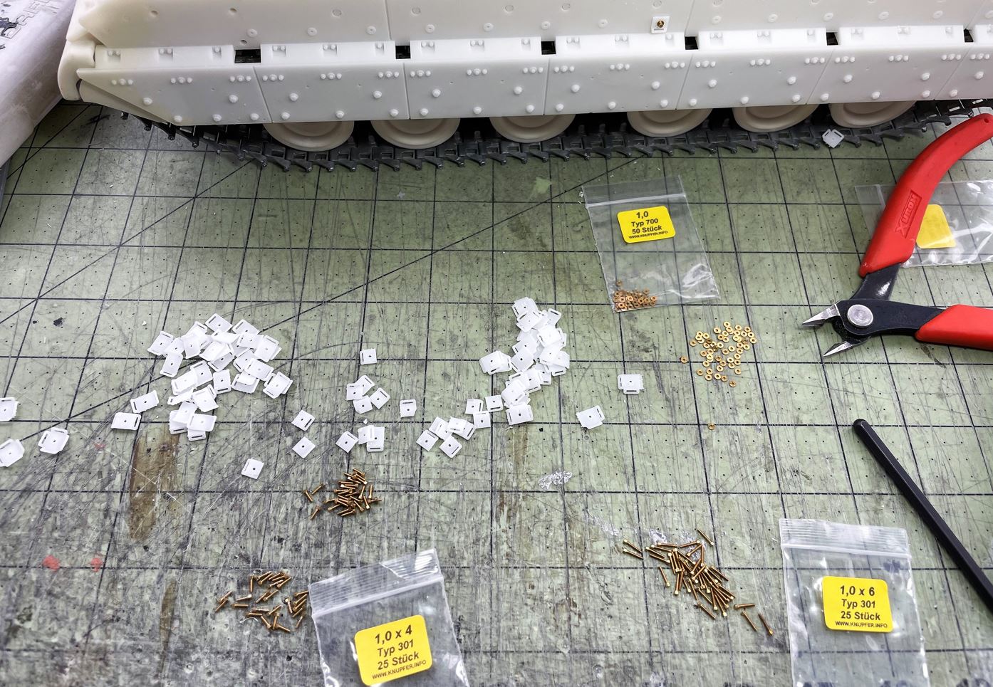 M3A3 Bradley US Cavalry Fighting Vehicle - RC 1/16 Build