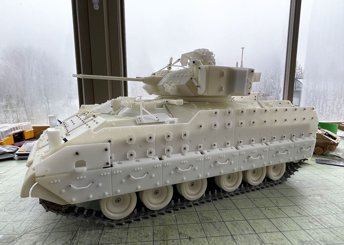 M3A3 Bradley US Cavalry Fighting Vehicle - RC 1/16 Build