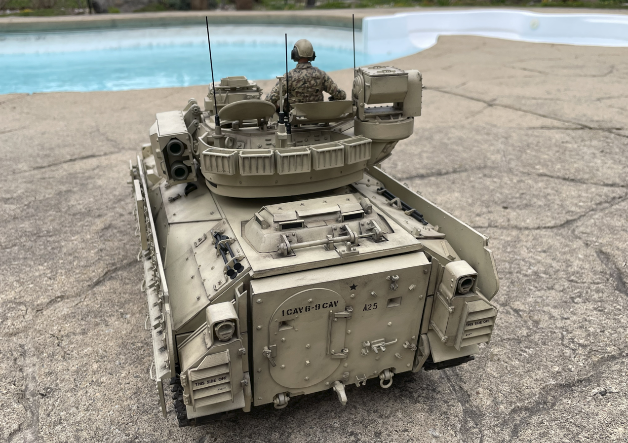 M3A3 Bradley US Cavalry Fighting Vehicle - RC 1/16 Build