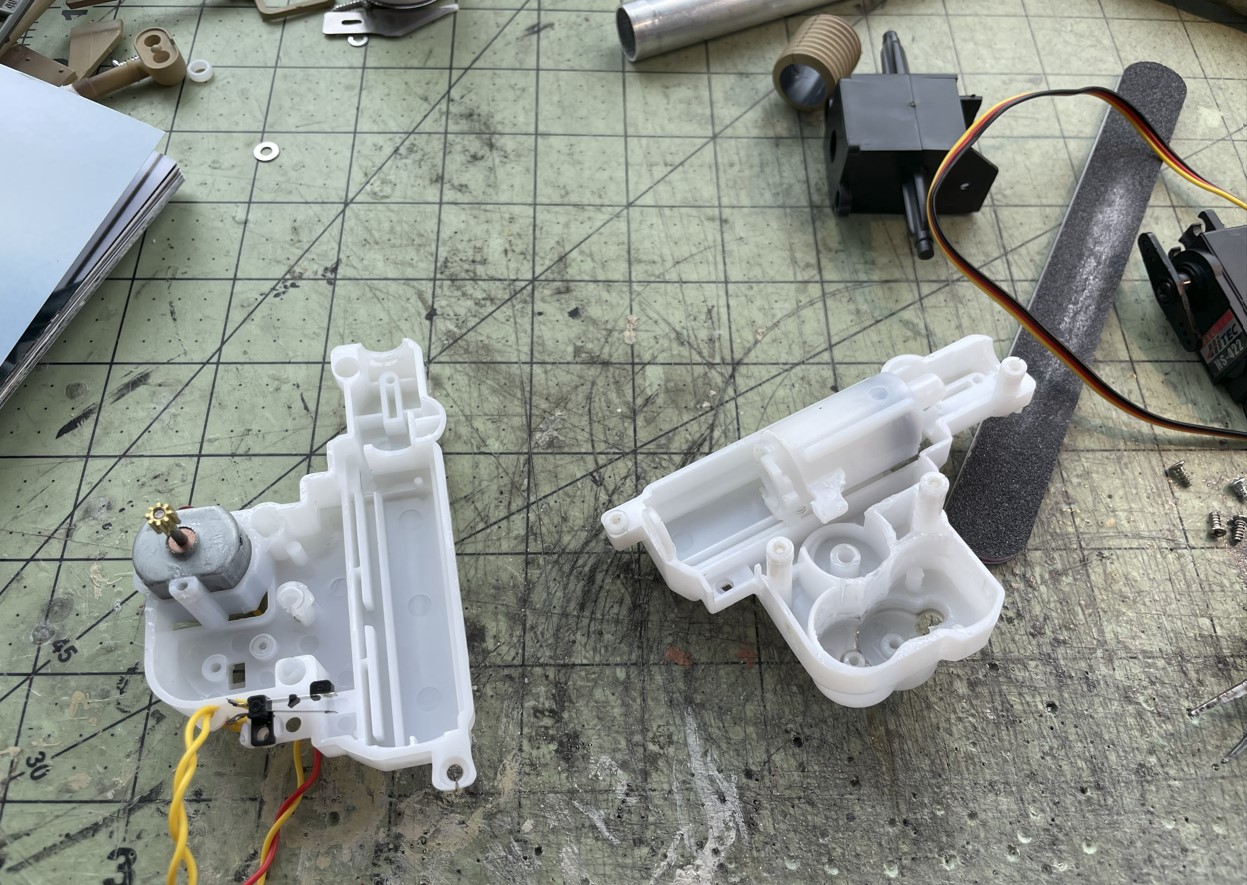 1/16 RC USMC M-60A1 US tank with ERA - Build