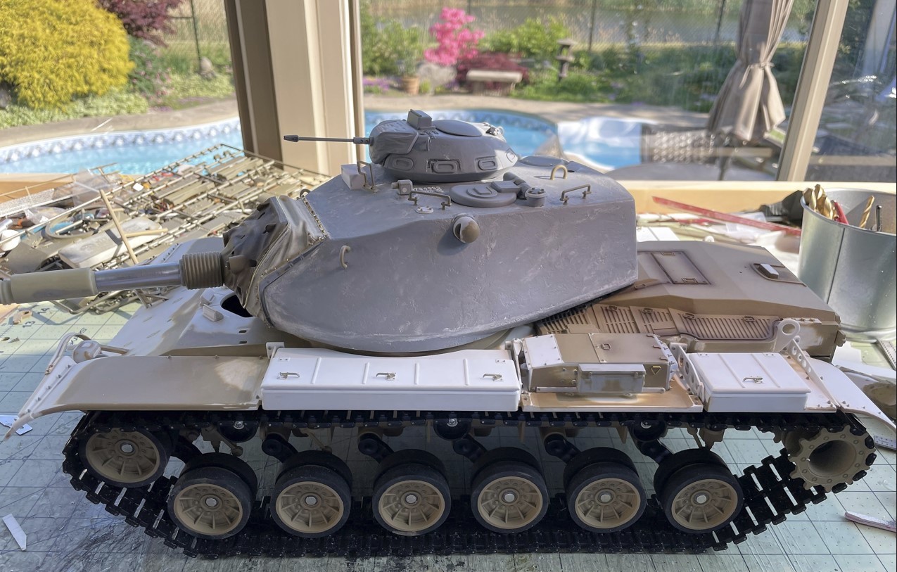 1/16 RC USMC M-60A1 US tank with ERA - Build