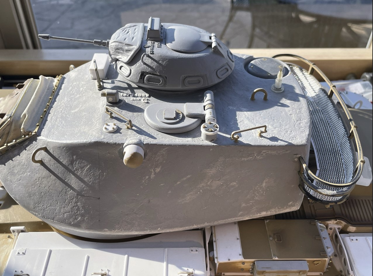 1/16 RC USMC M-60A1 US tank with ERA - Build
