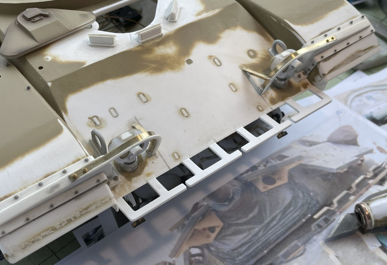 1/16 RC USMC M-60A1 US tank with ERA - Build