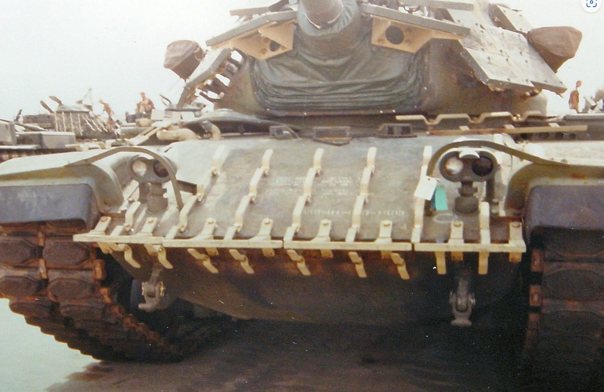 1/16 RC USMC M-60A1 US tank with ERA - Build