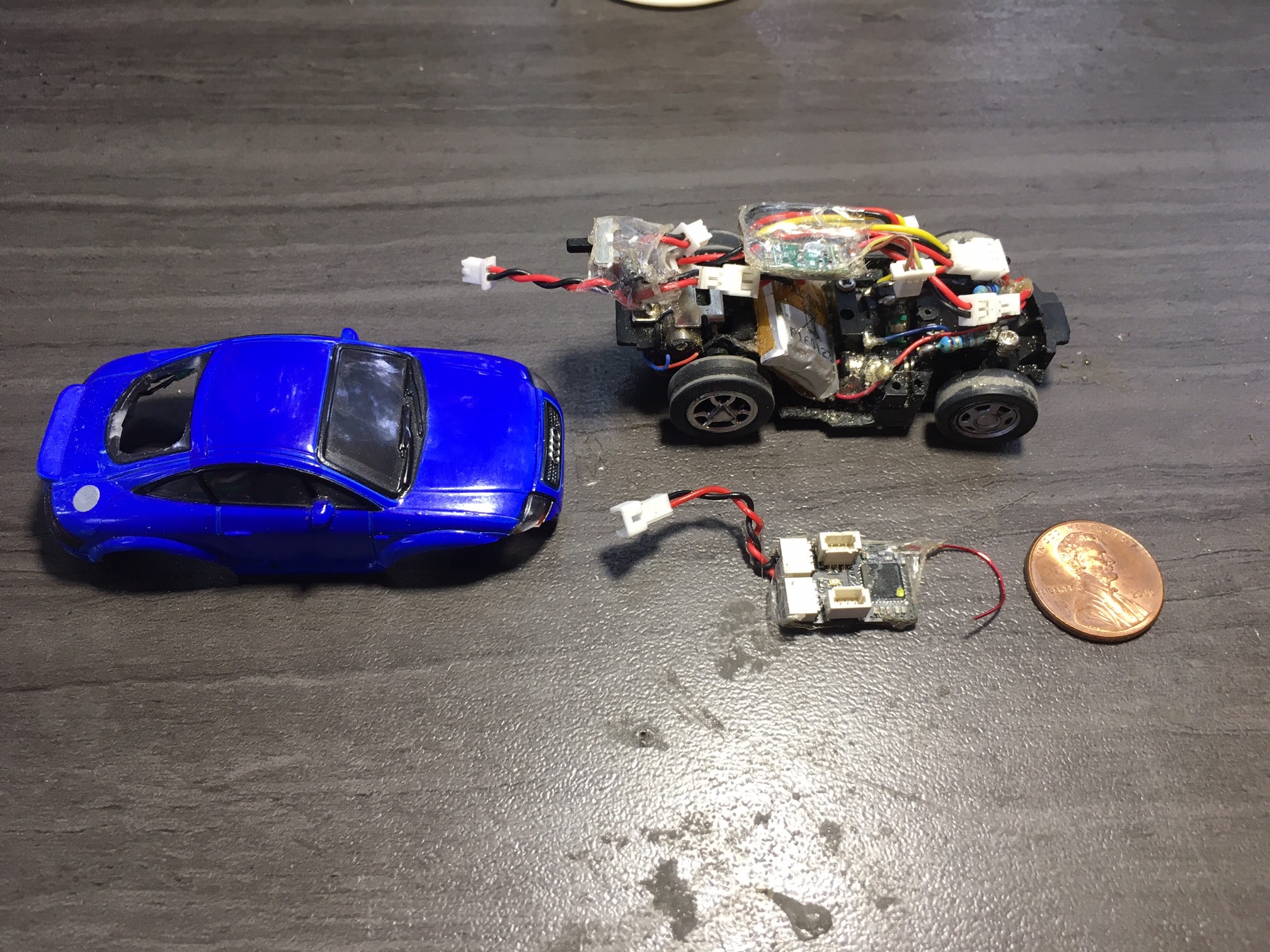 Yes this 1/72 scale Audi has Telemetry.