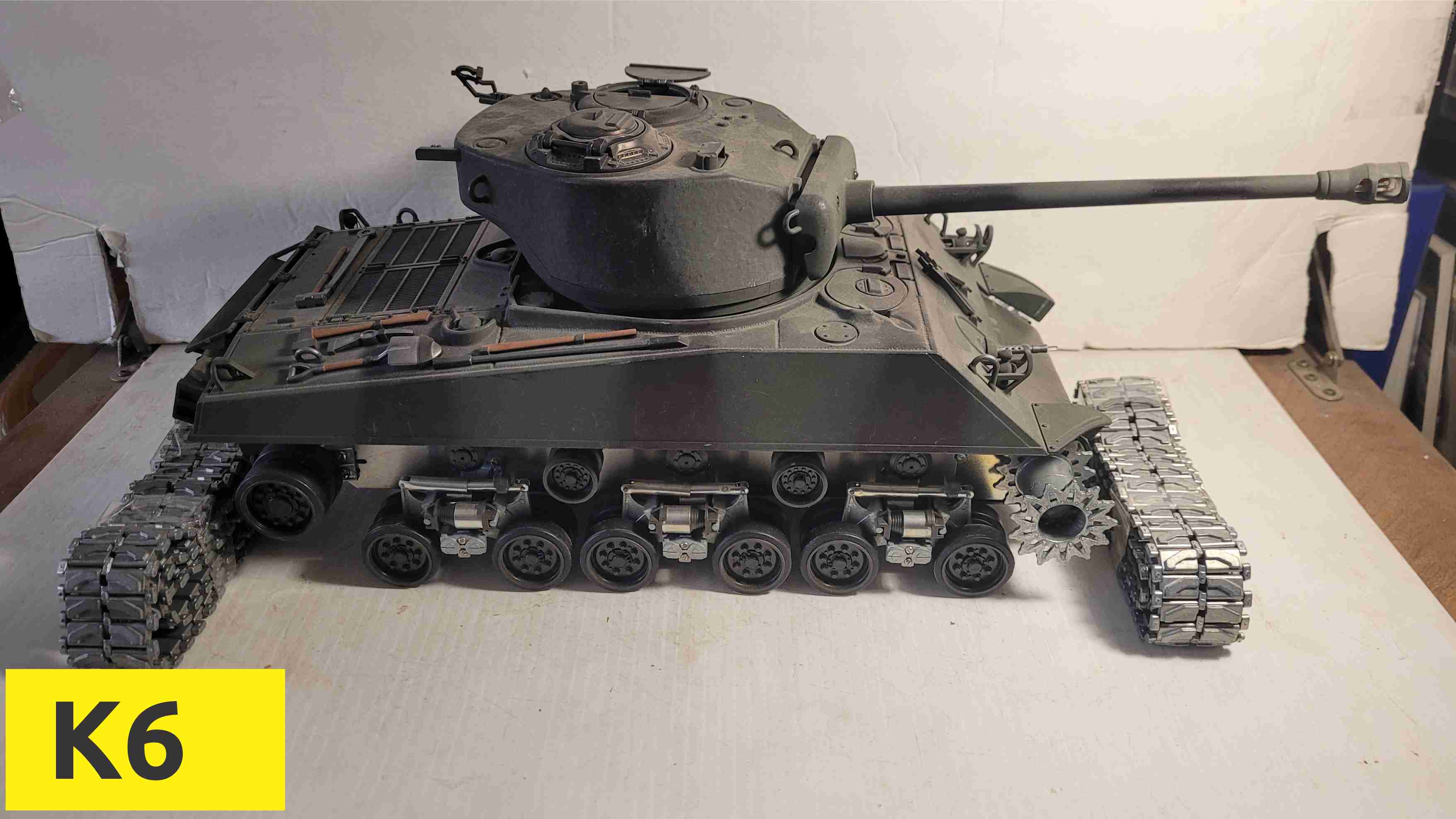 K6 Tamiya lower Taigen upper Sherman.jpg