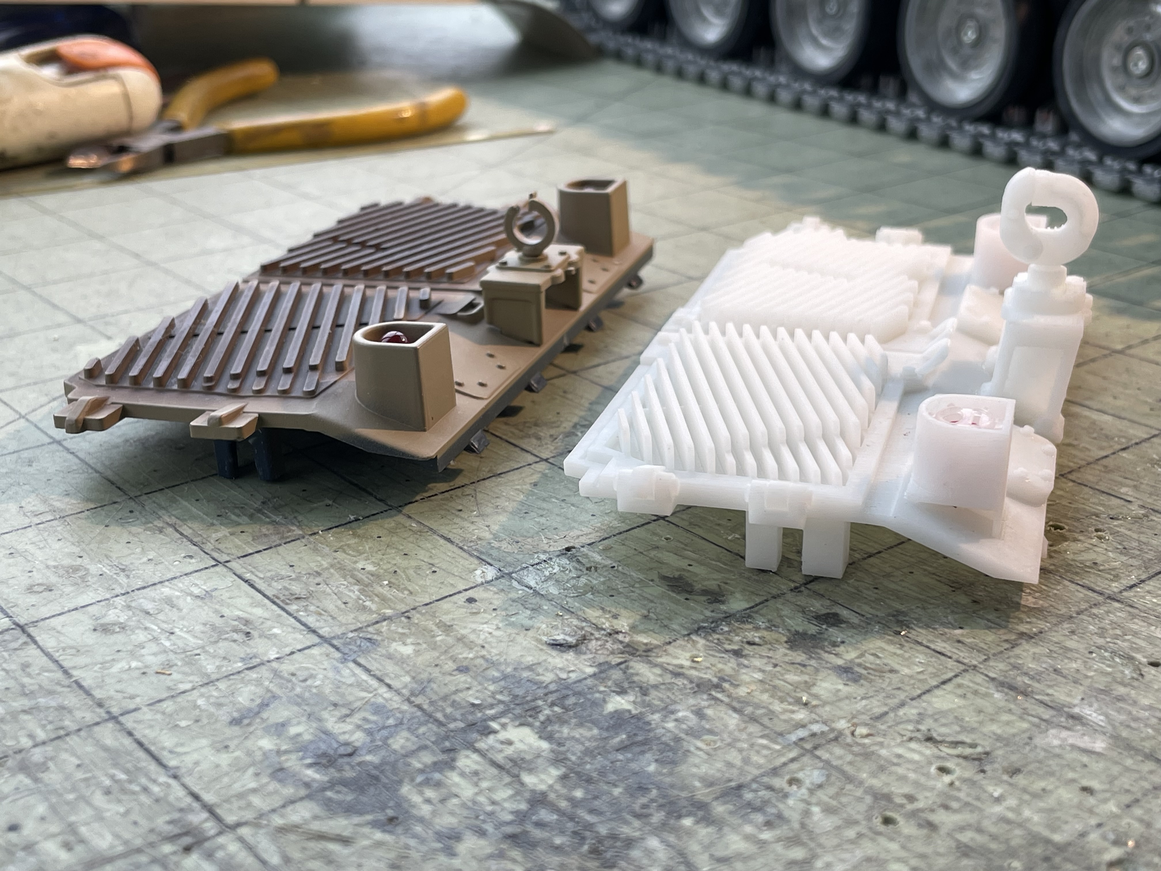 1/16 RC USMC M-60A1 US tank with ERA - Build