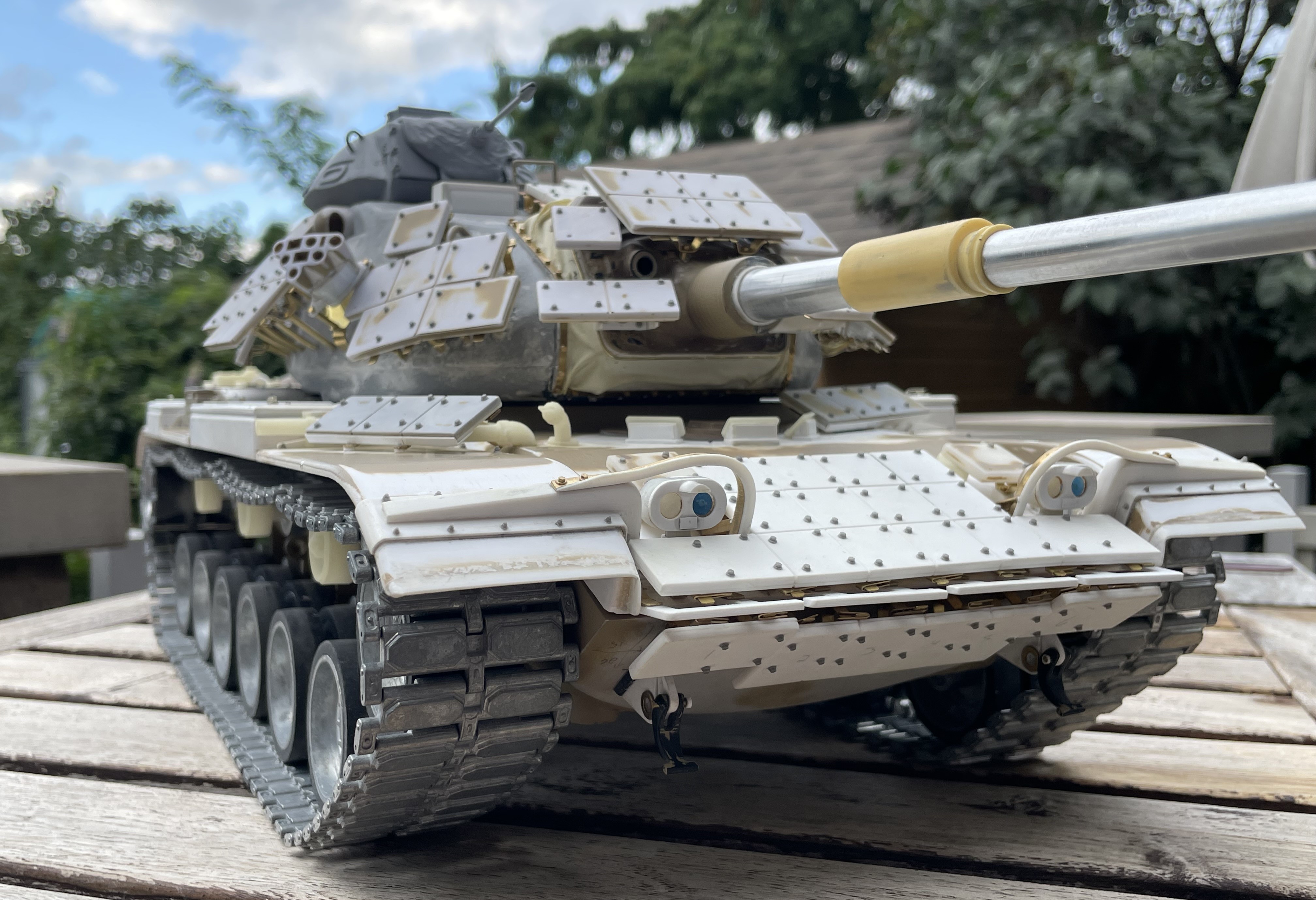 1/16 RC USMC M-60A1 US tank with ERA - Build