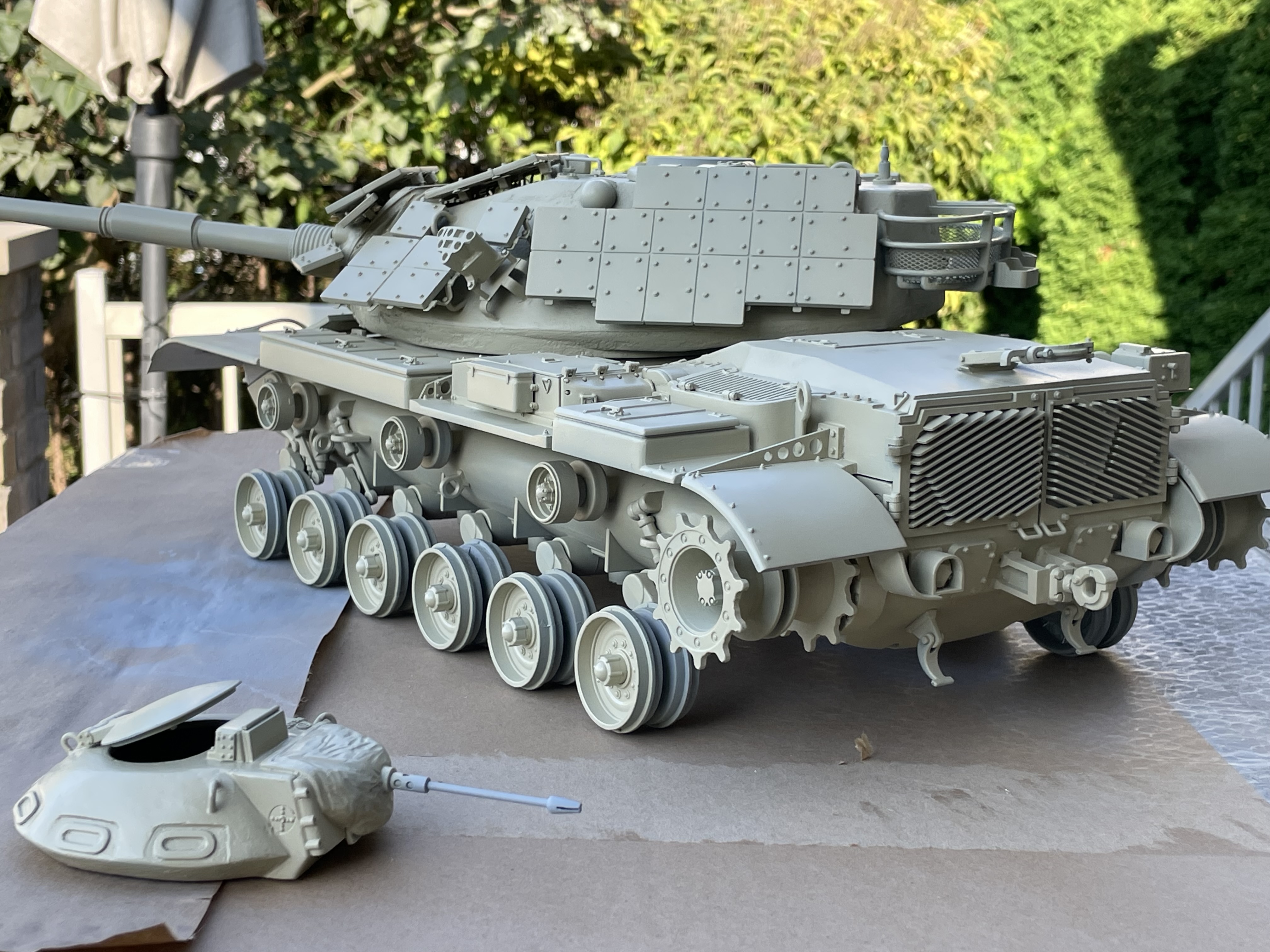 1/16 RC USMC M-60A1 US tank with ERA - Build