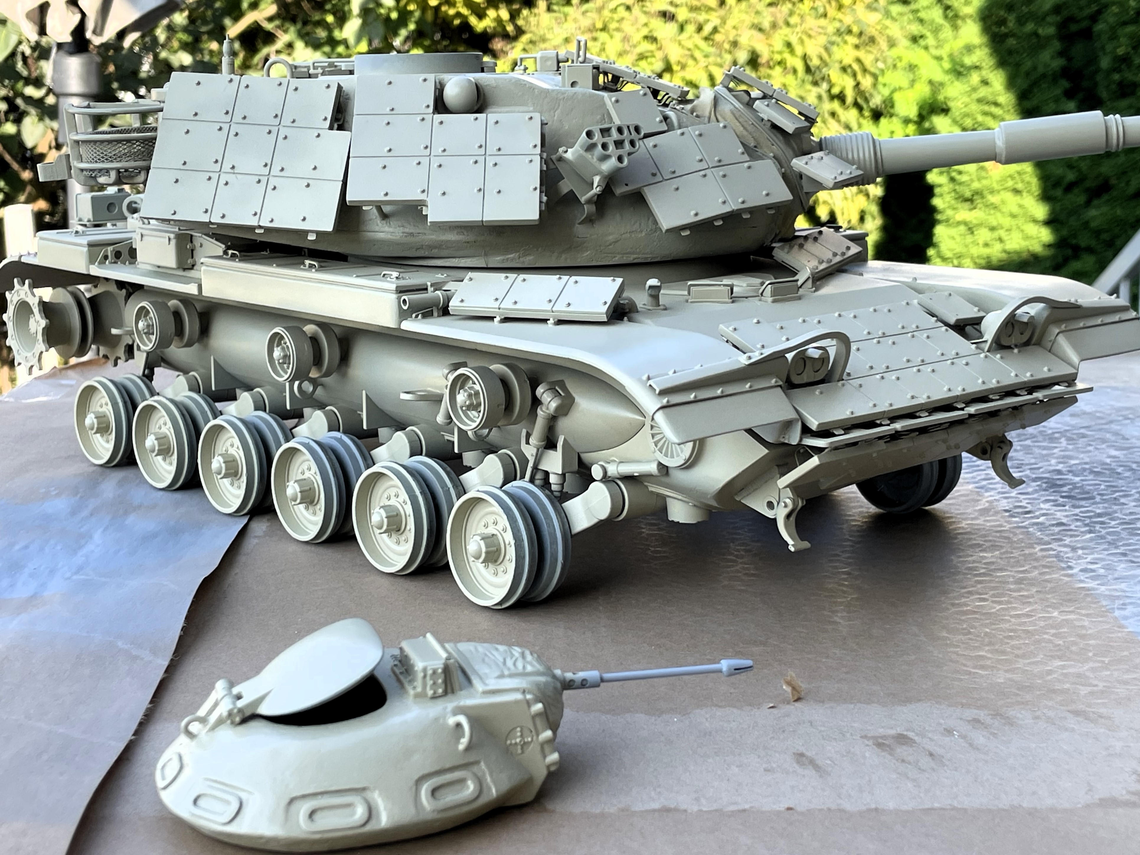 1/16 RC USMC M-60A1 US tank with ERA - Build