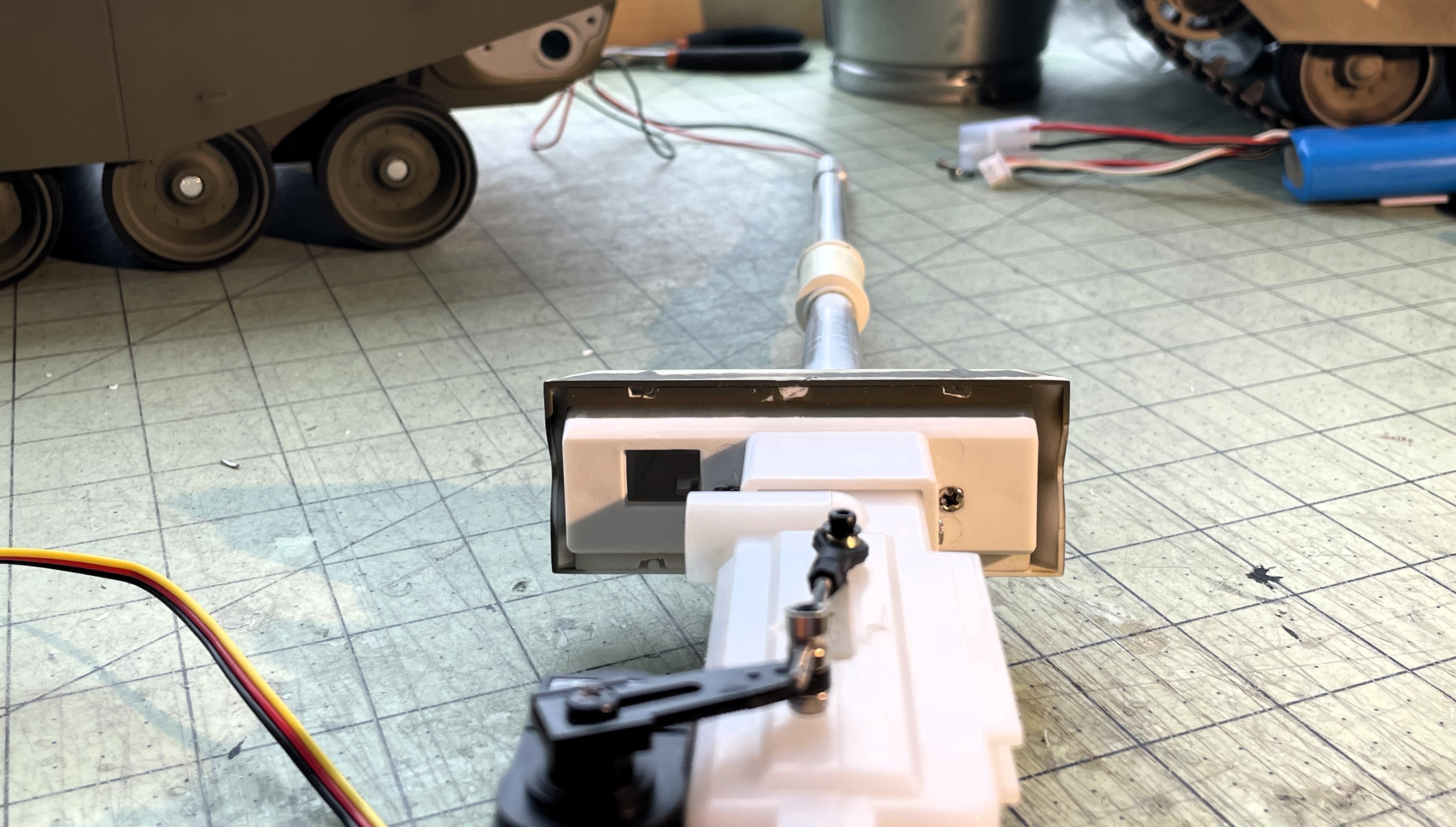 1/16 RC IDF Late Sho't Meteor Centurion with 105mm - build