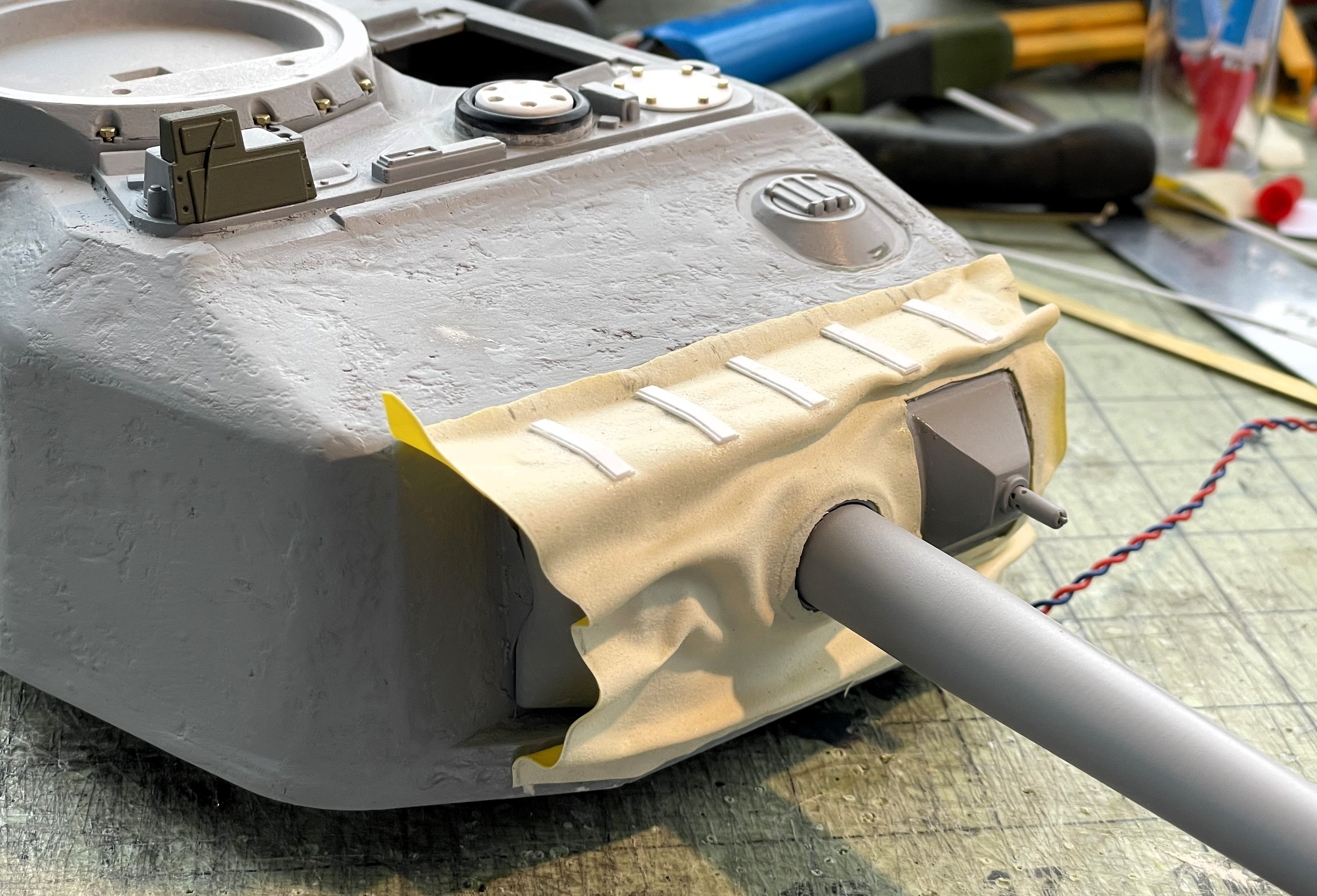 1/16 RC IDF Late Sho't Meteor Centurion with 105mm - build