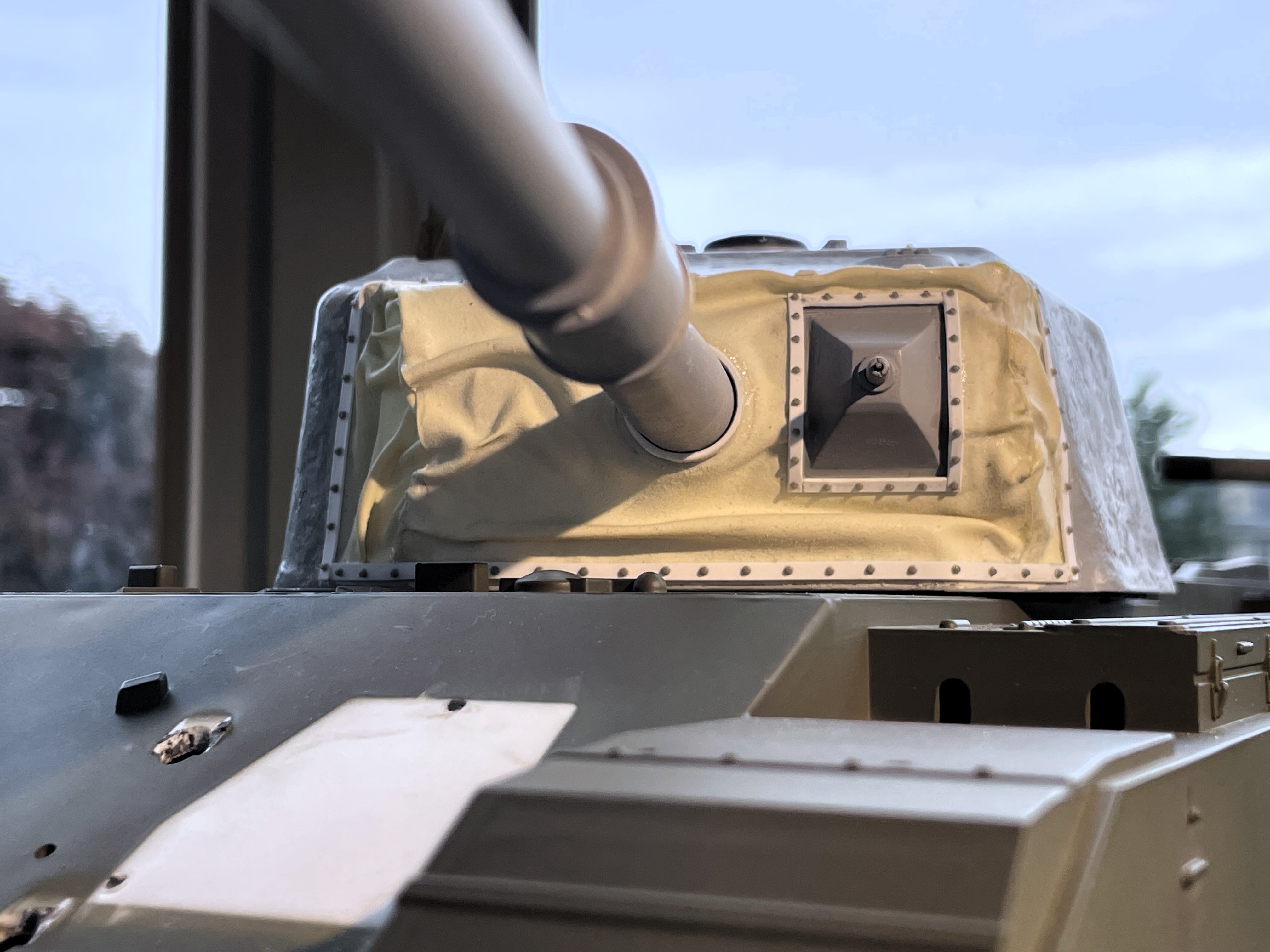 1/16 RC IDF Late Sho't Meteor Centurion with 105mm - build