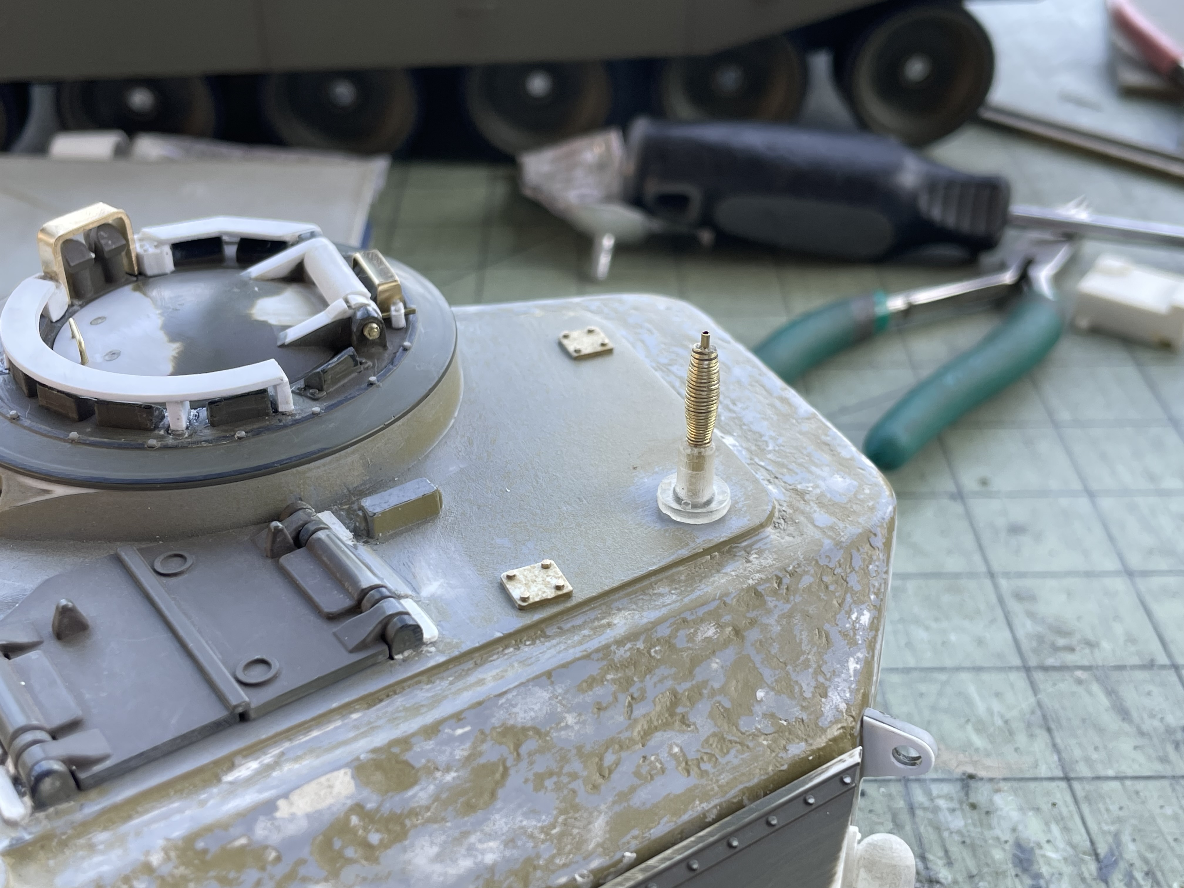 1/16 RC IDF Late Sho't Meteor Centurion with 105mm - build