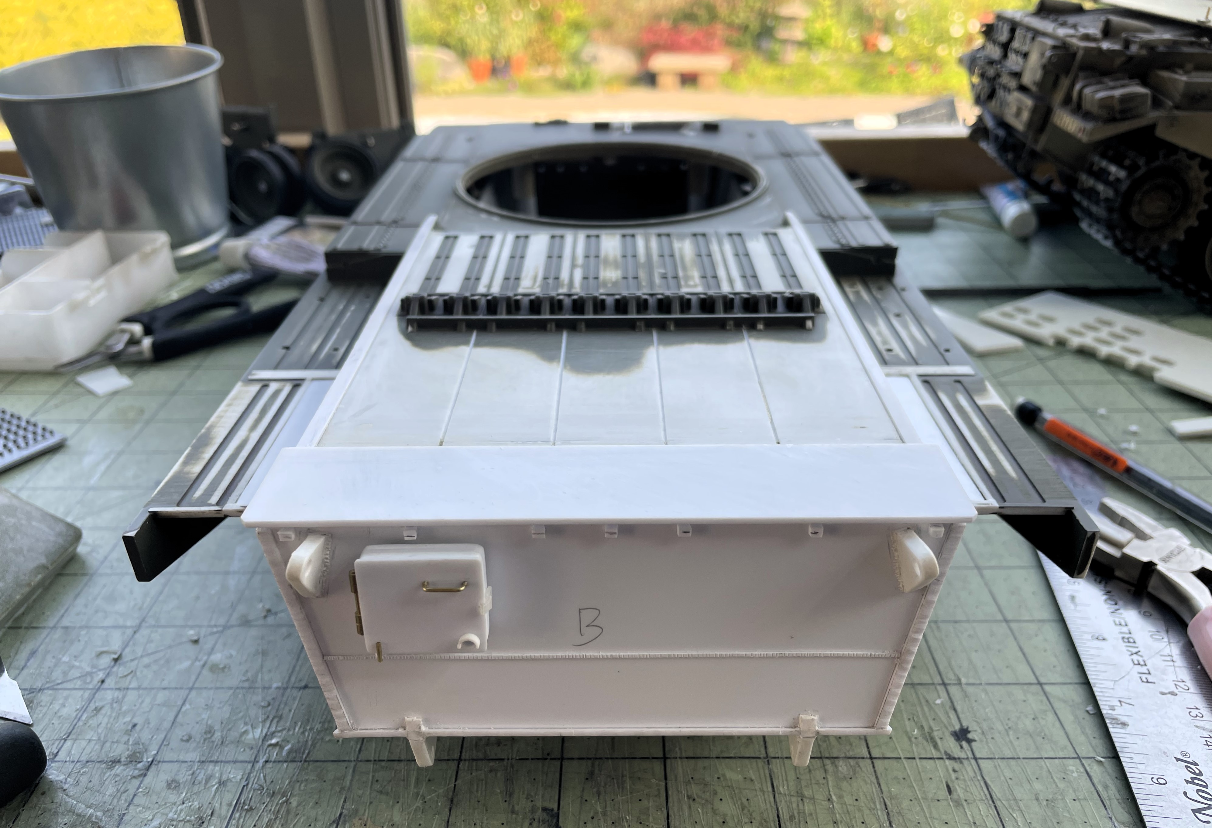 1/16 RC IDF Late Sho't Meteor Centurion with 105mm - build