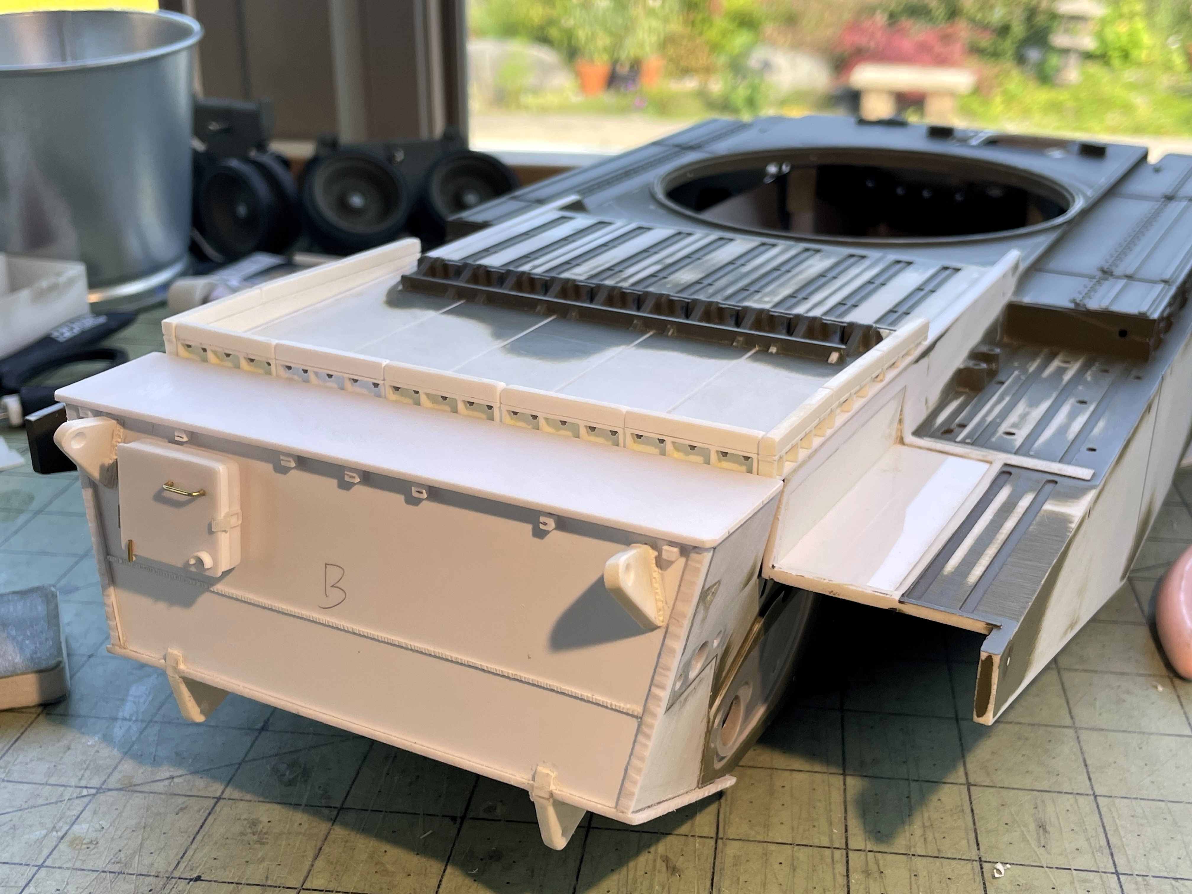 1/16 RC IDF Late Sho't Meteor Centurion with 105mm - build