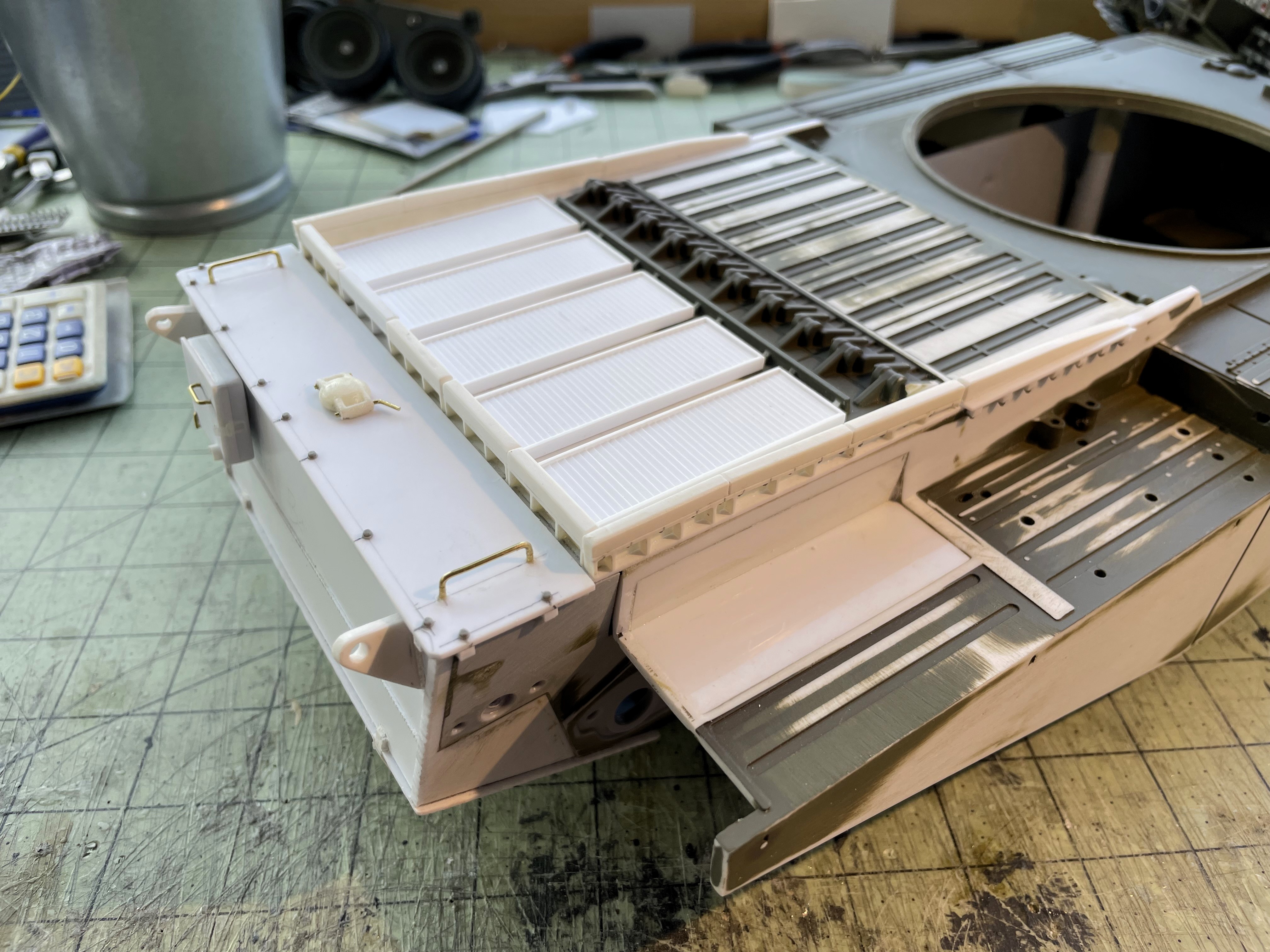 1/16 RC IDF Late Sho't Meteor Centurion with 105mm - build