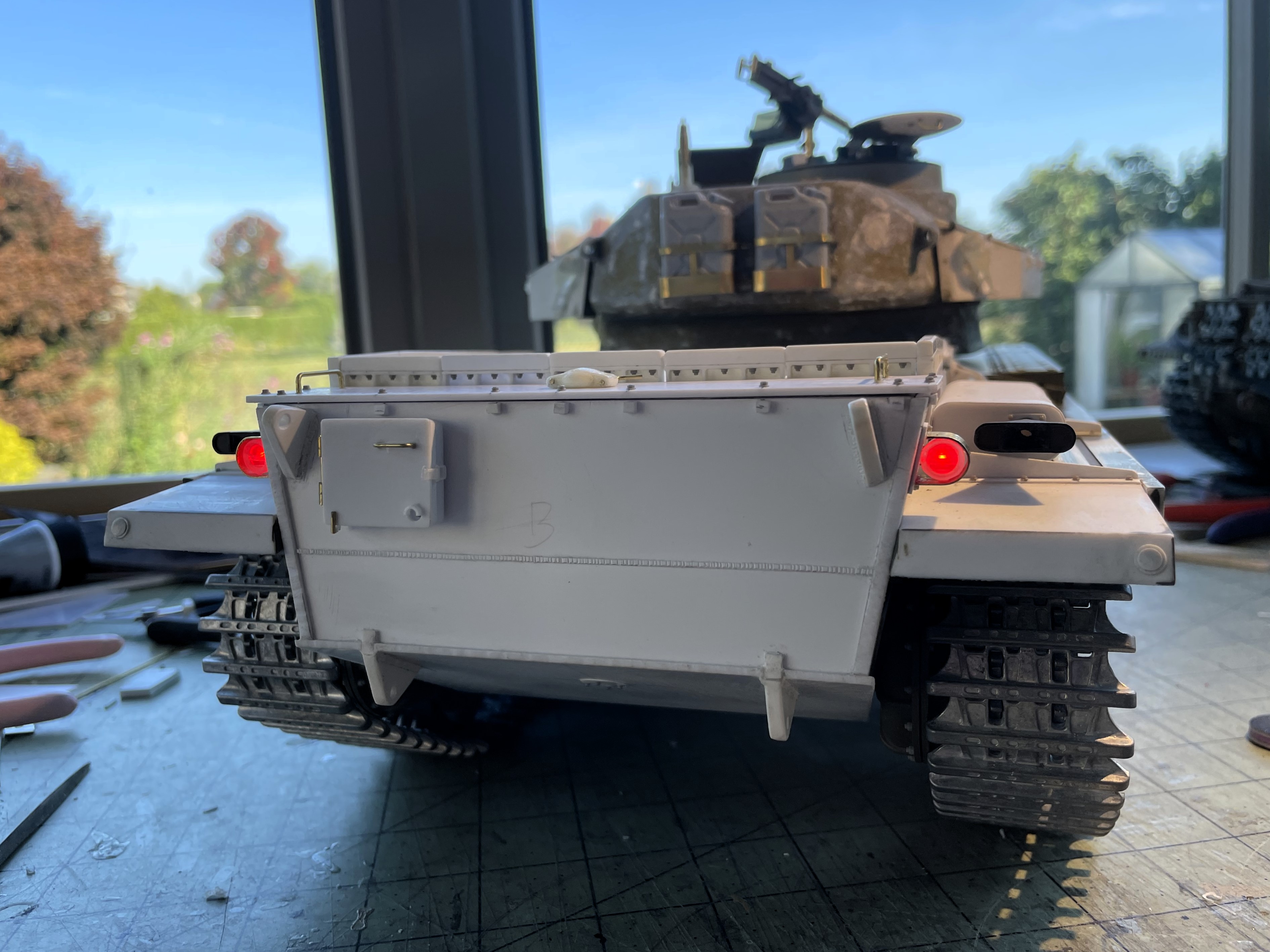 1/16 RC IDF Late Sho't Meteor Centurion with 105mm - build