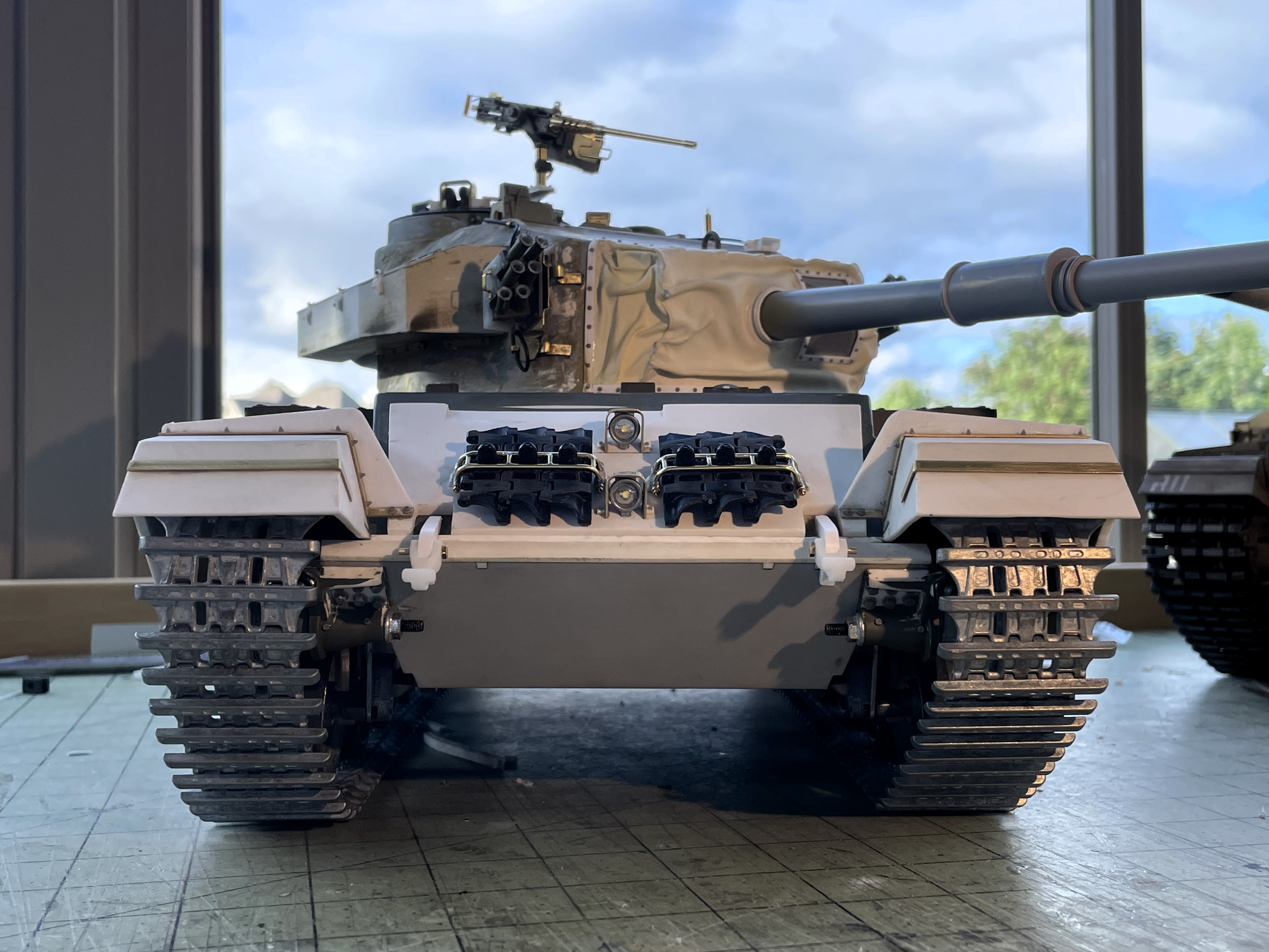 1/16 RC IDF Late Sho't Meteor Centurion with 105mm - build