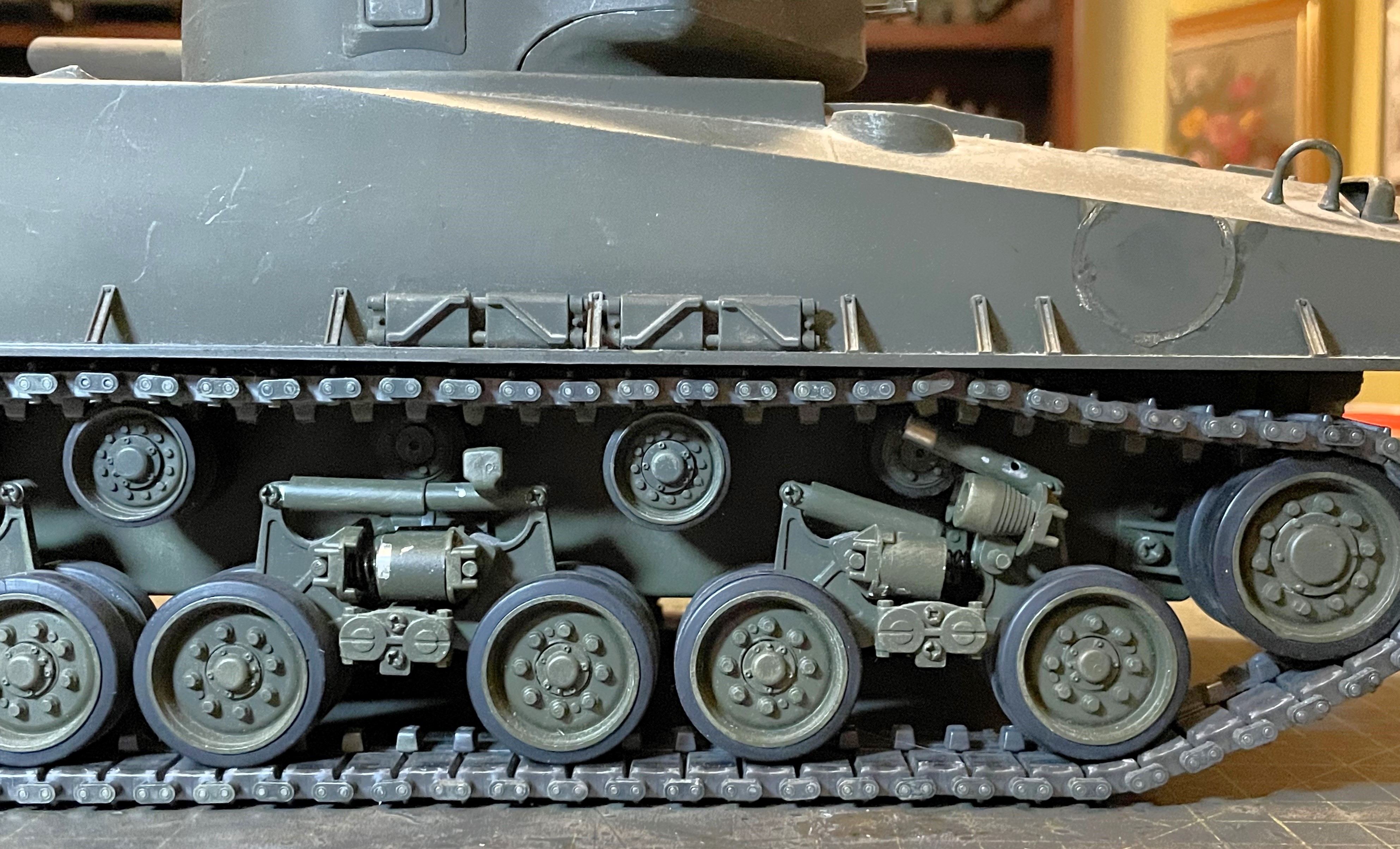 1/16 RC M4A3E8 Korean war - Restoring Tamiya M4 with Takom kit - build