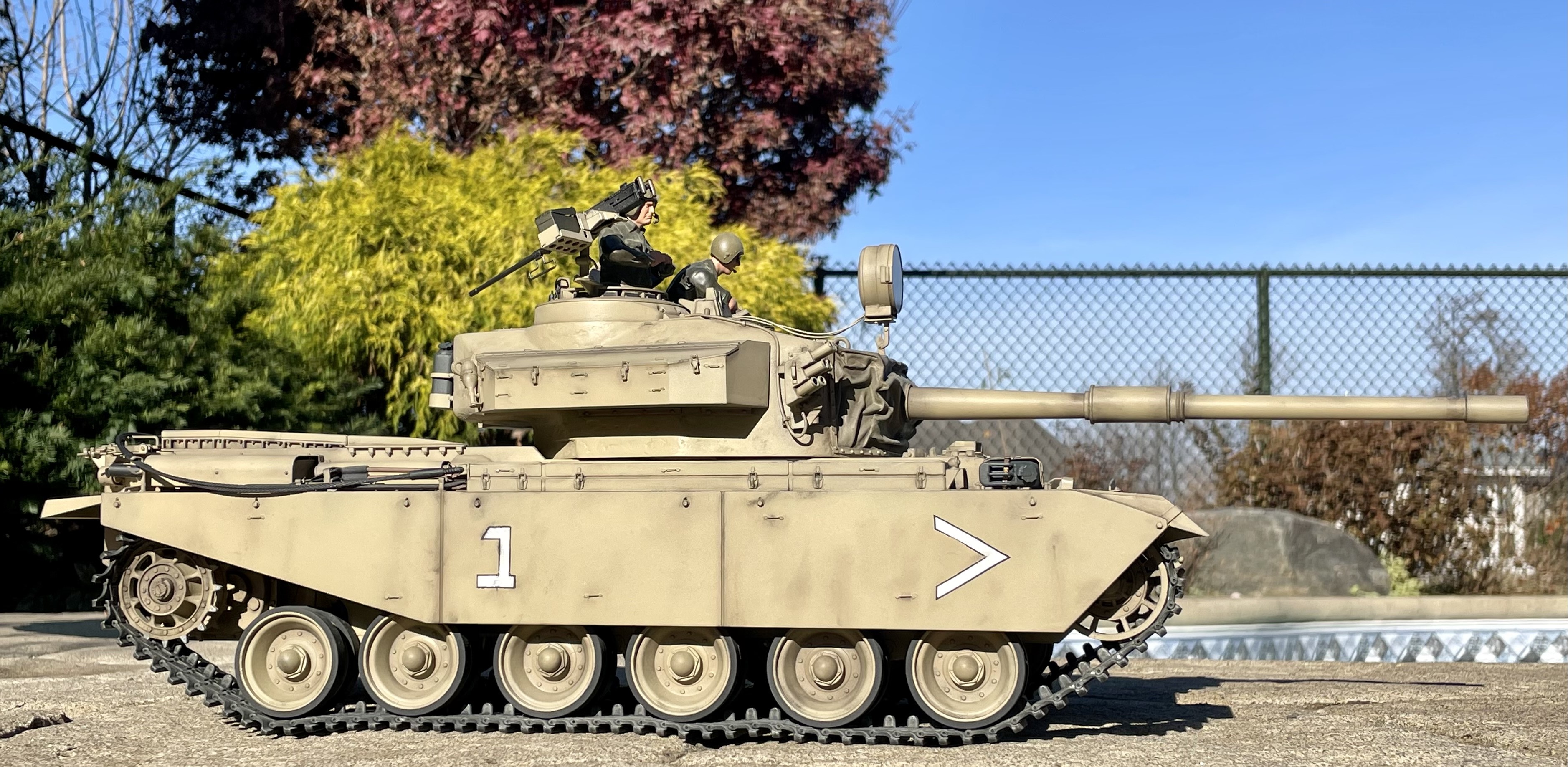 IDF Late model Sho't Meteor Centurion tank RC 1/16