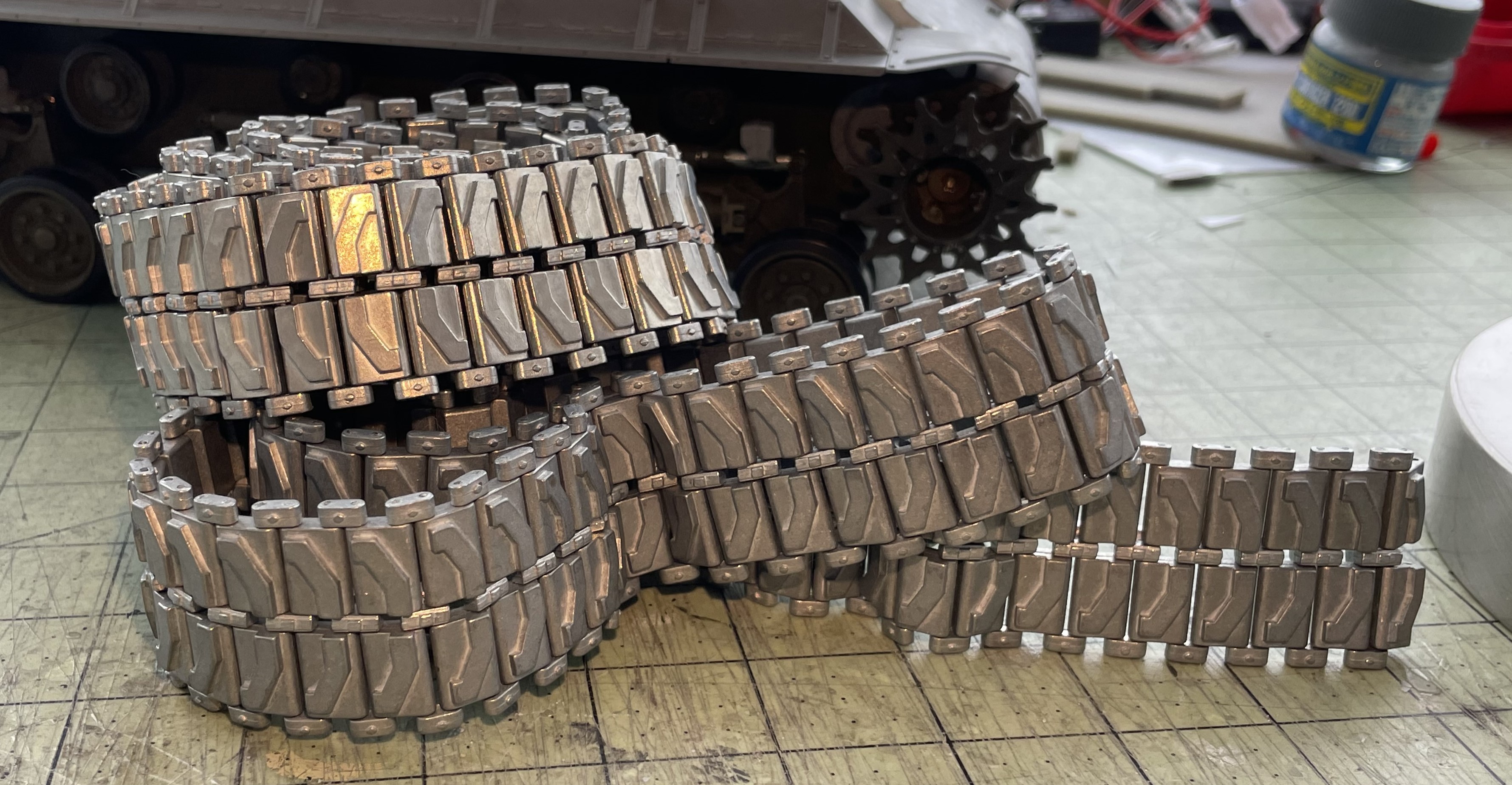 1/16 RC M4A3E8 Korean war - Restoring Tamiya M4 with Takom kit - build