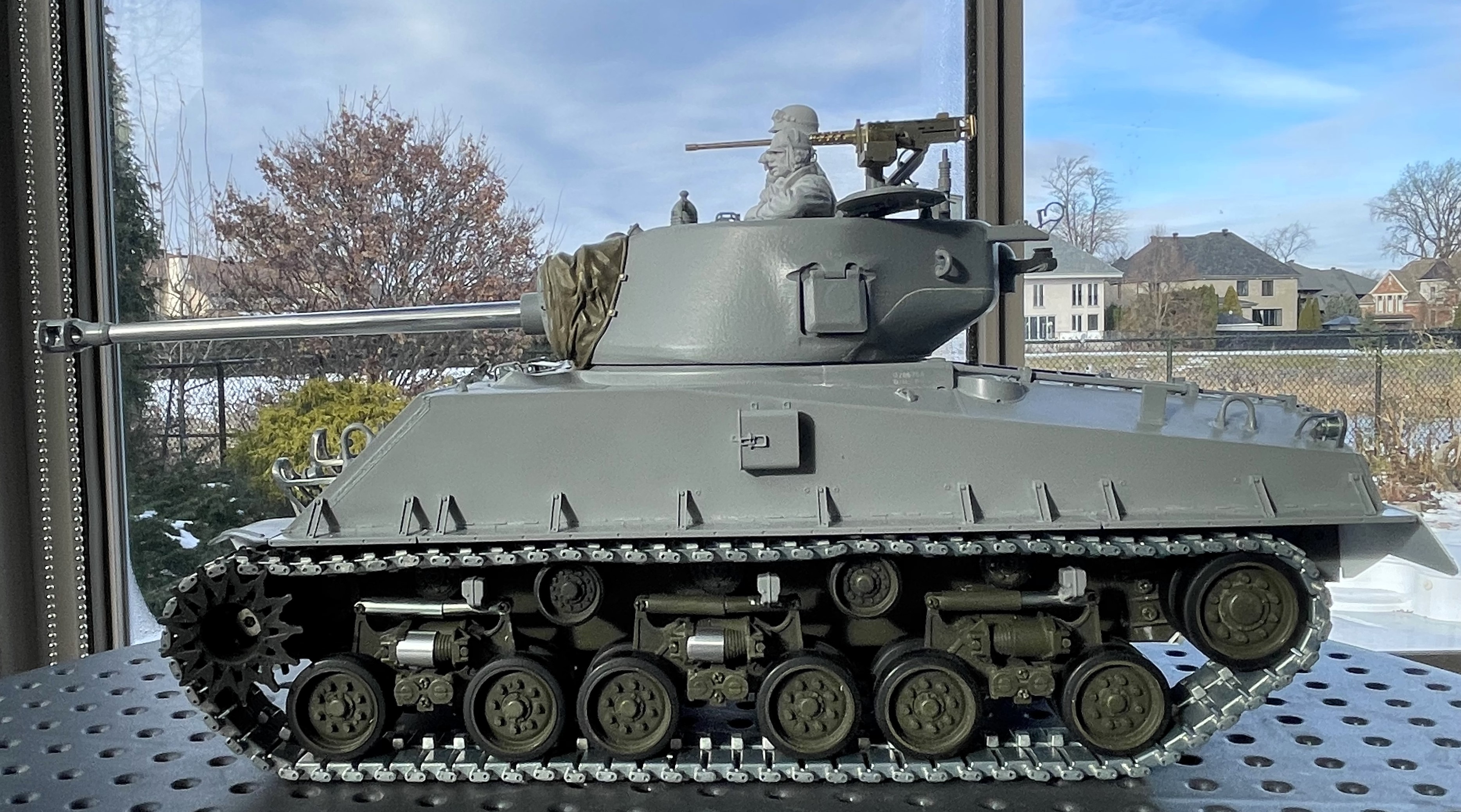 1/16 RC M4A3E8 Korean war - Restoring Tamiya M4 with Takom kit - build