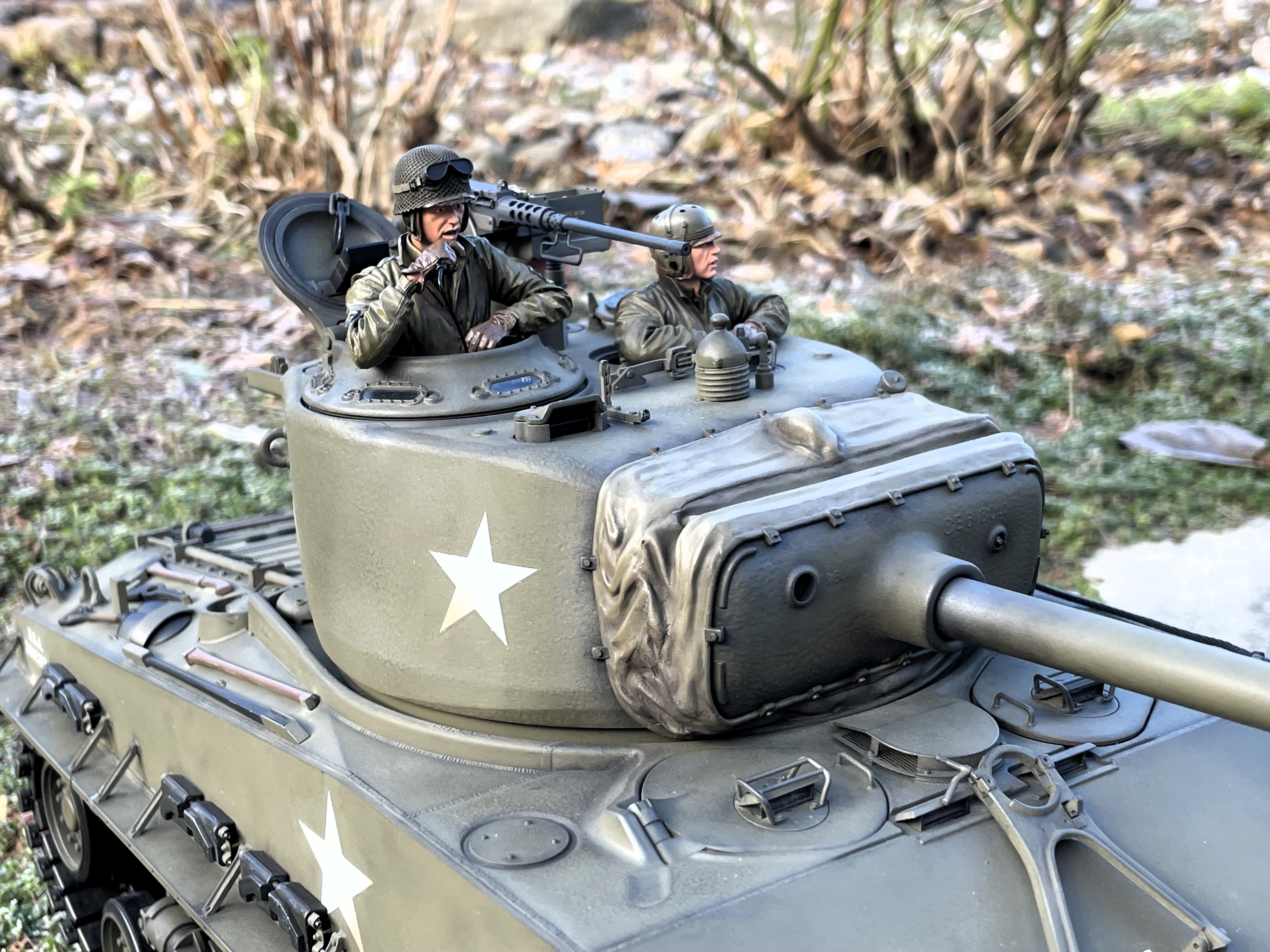 1/16 AHHQ/Takom Late model M4A3E8 Sherman converted to RC