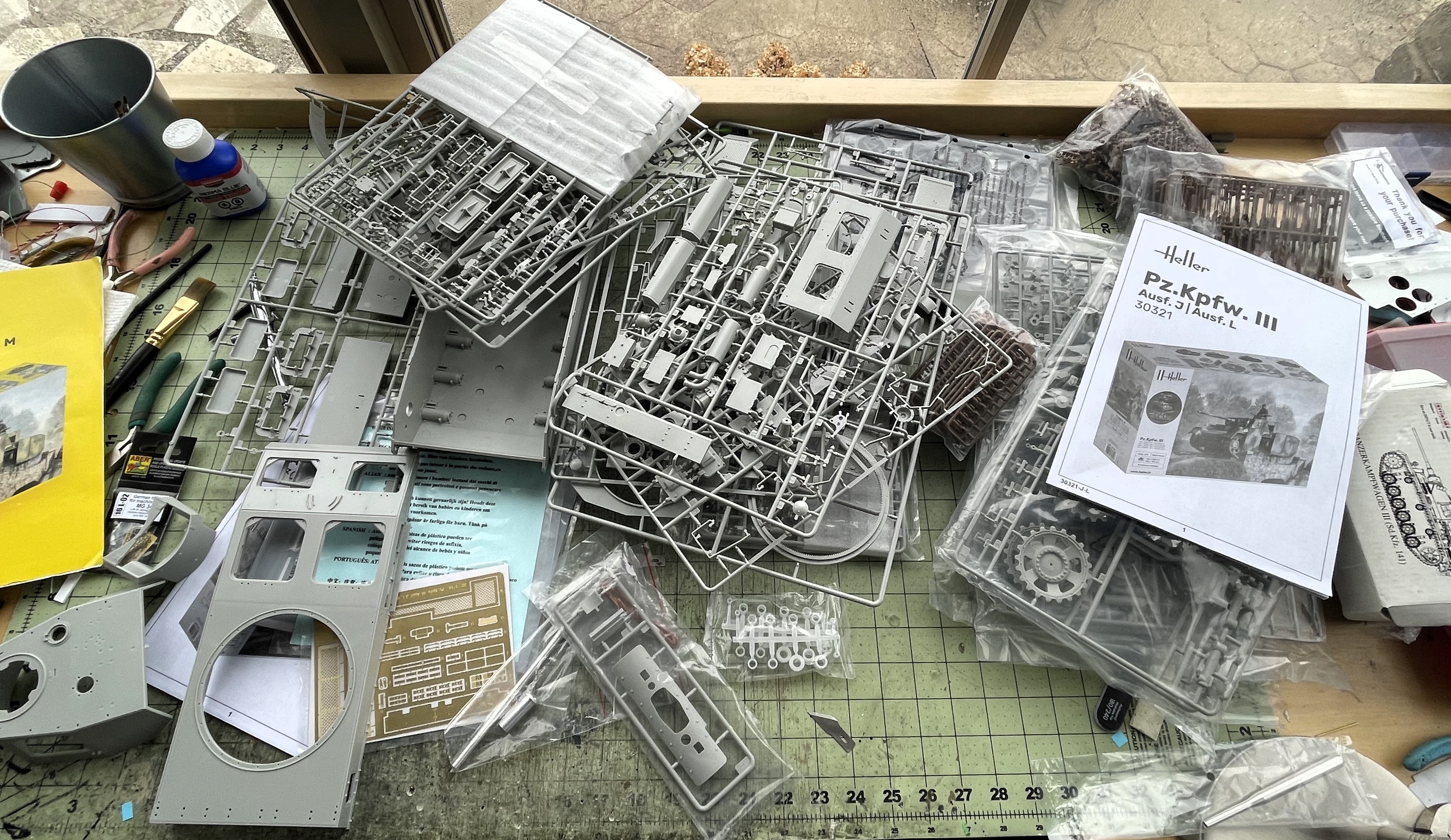 1/16 PzKpfw III Ausf M - Converting Trumpeter kit to RC - Build